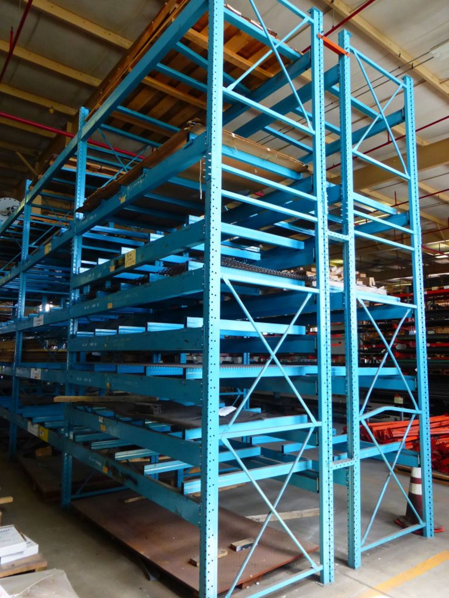 Lot of (96) Assorted Pallet Racking | (10) Uprights, 6' x 48"; (86) Crossbeams, 11' x 6"; Includes - Image 6 of 6