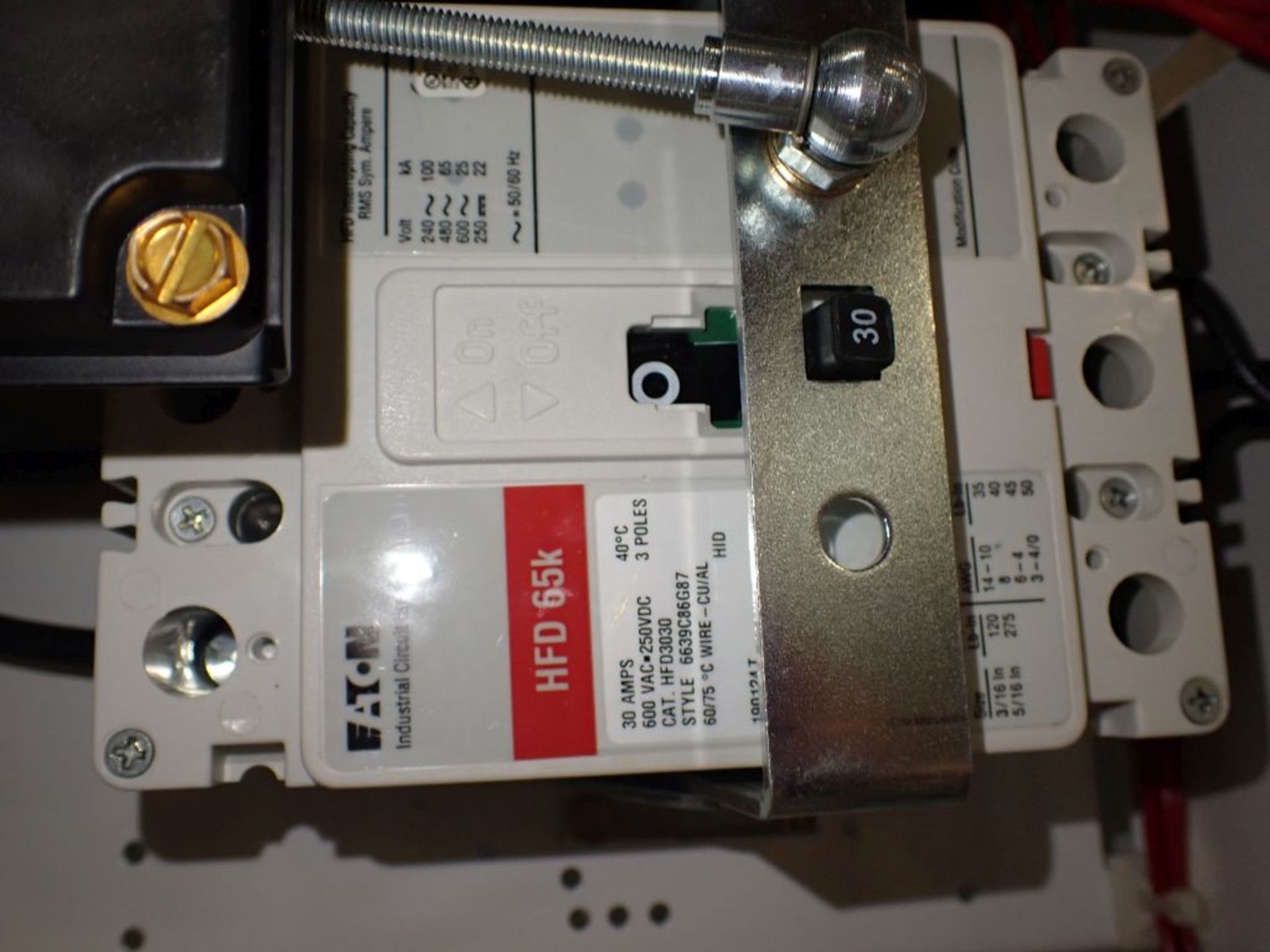 Eaton Freedom Flashgard Motor Control Center | Never Installed; Includes:; (1) SPD 30A; (1) MTRG; ( - Image 16 of 28