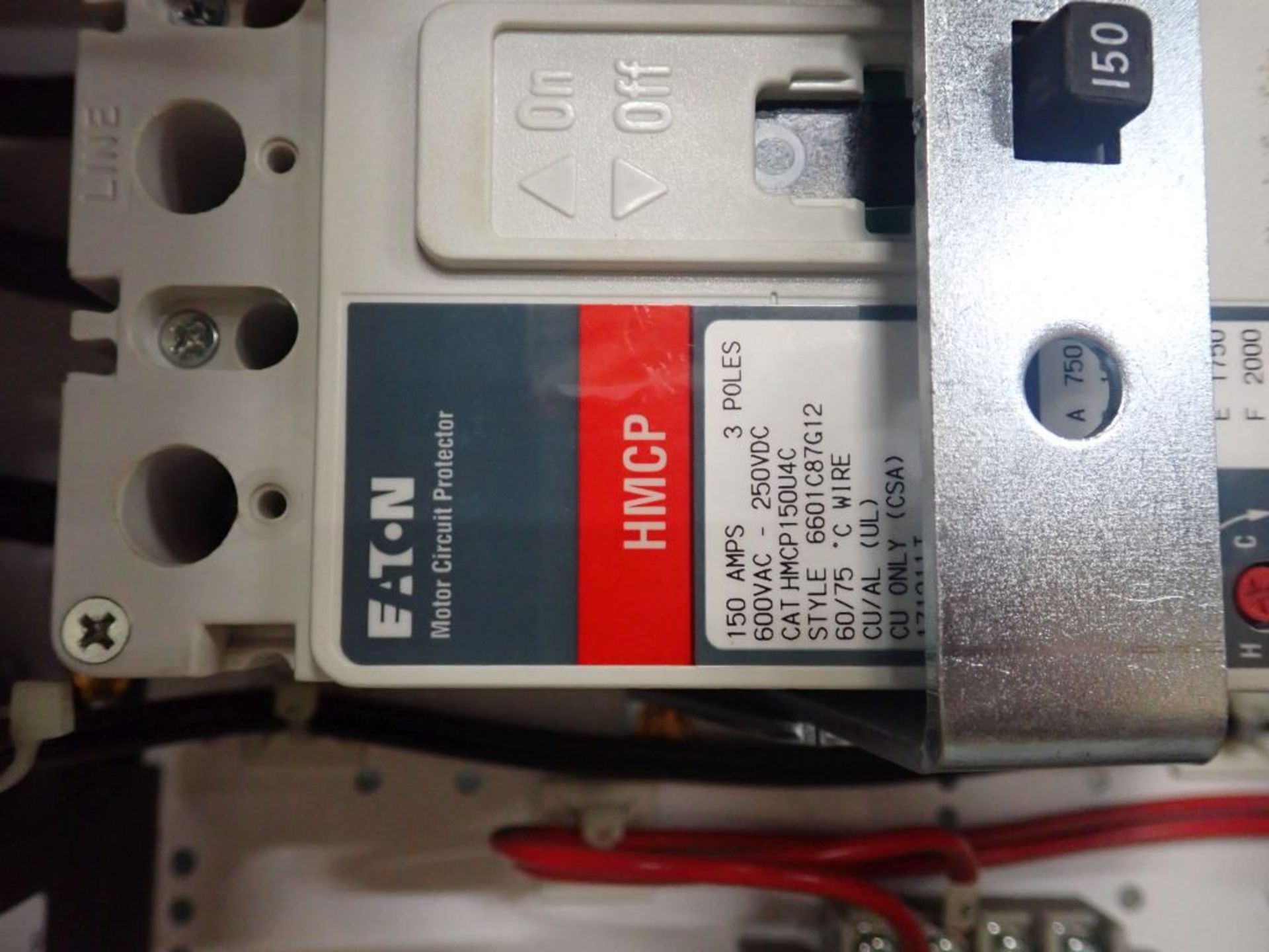 Eaton Freedom Flashgard Motor Control Center | (2) SVX900-150A, with Eaton AF Drives, SVX9000, Type: - Image 32 of 40