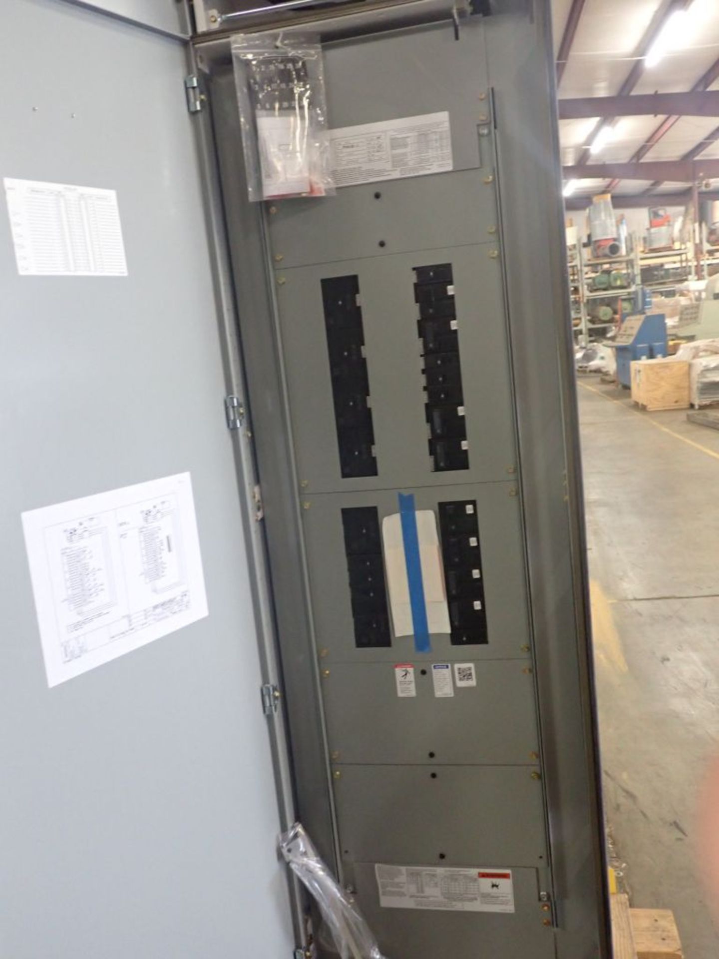 Eaton Freedom 2100 Series Motor Control Center | (2) F206-15A-10HP; (1) F206-30A-10HP; (1) FDRB- - Image 43 of 61