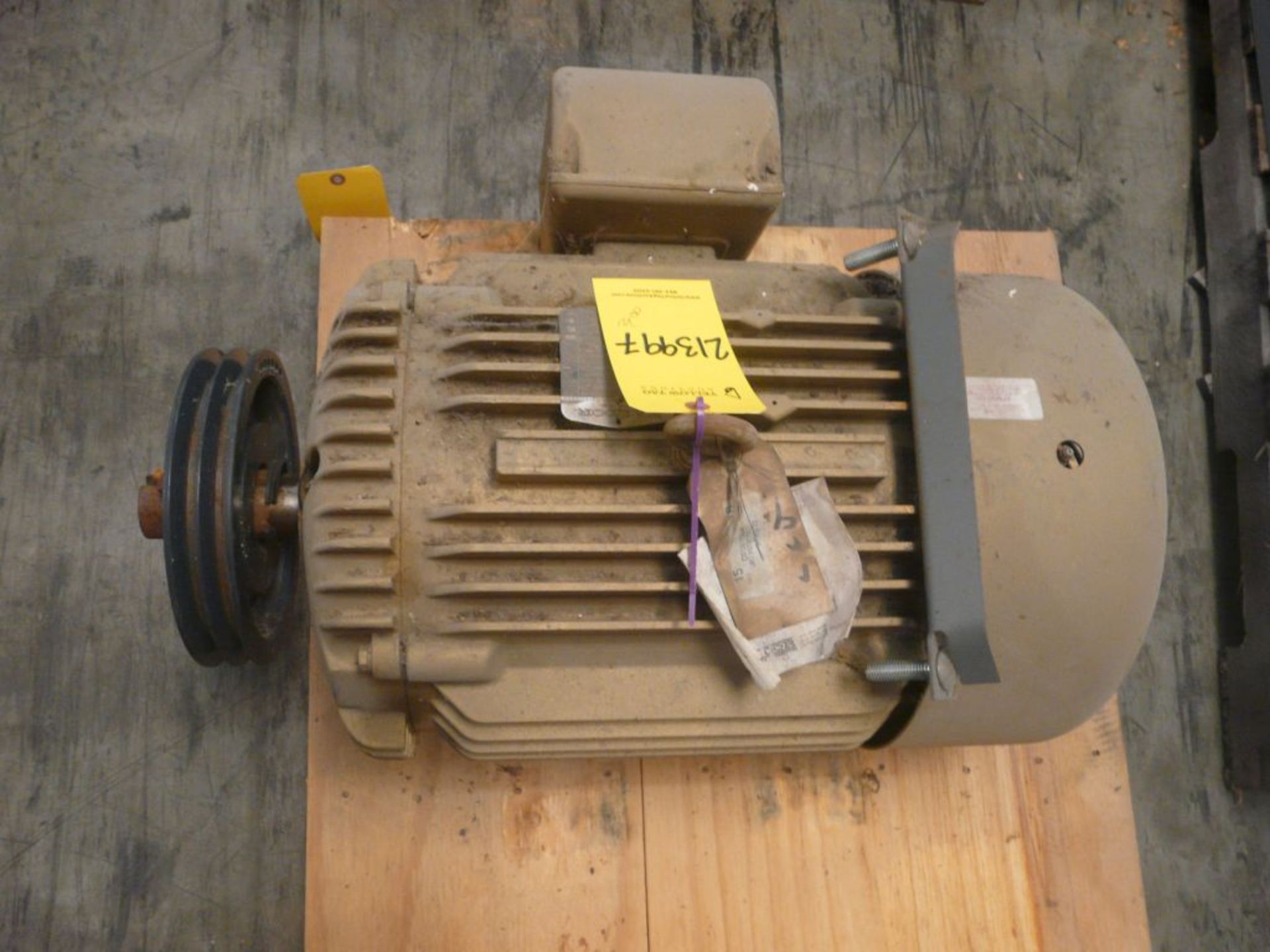 Baldor 30 HP Super-E Motor - Cat No. EM4104T; 30 HP; 460V; 1770 RPM; 3PH; Frame: 286T - Image 3 of 7