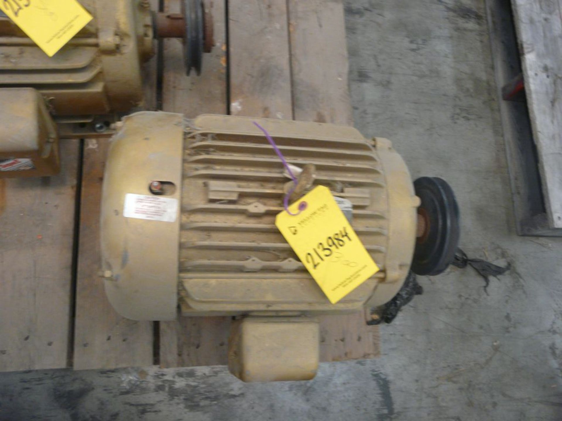 Baldor 15 HP Super-E Motor - Cat No. EM2394T; 15 HP; 460V; 3525 RPM; 3PH - Image 3 of 7