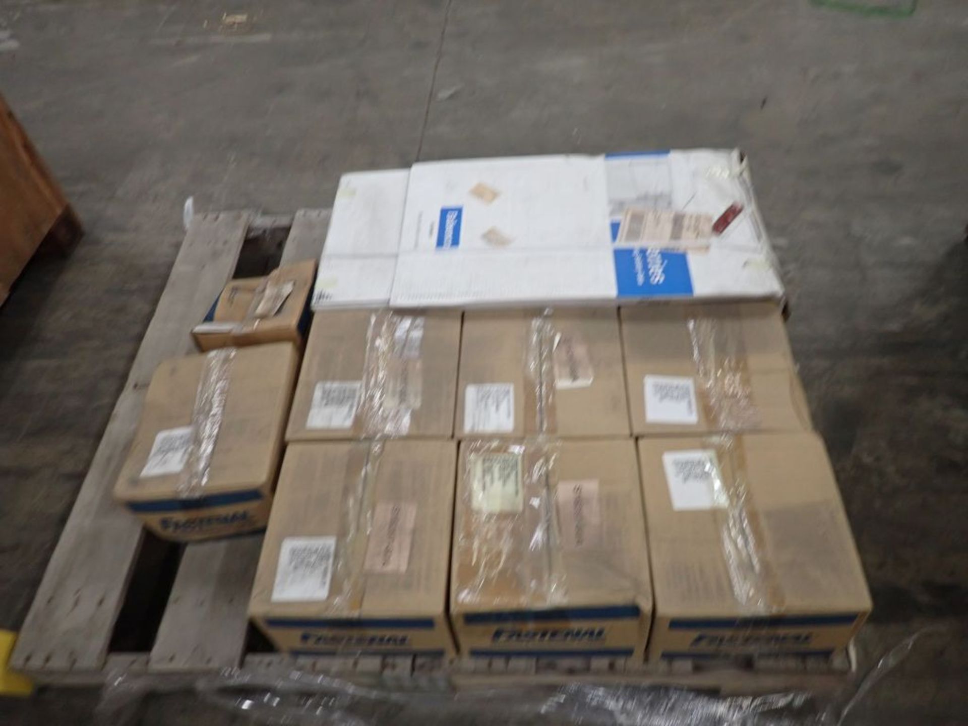 Lot of (10) Assorted Components - (2) Fabenco Self-Closing Safety Gates; (8) Boxes of Fastenal - Image 3 of 14