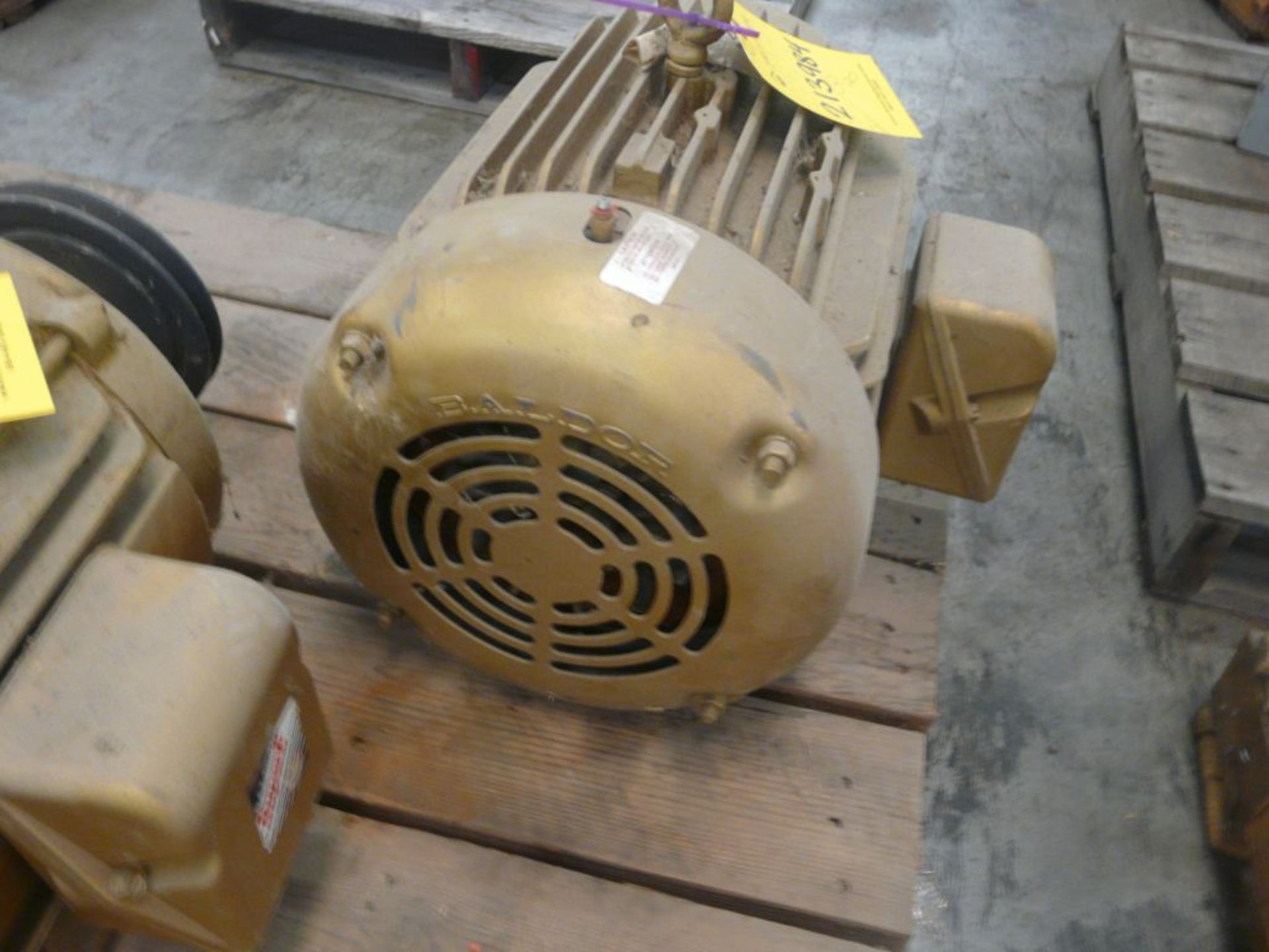 Baldor 15 HP Super-E Motor - Cat No. EM2394T; 15 HP; 460V; 3525 RPM; 3PH - Image 4 of 7