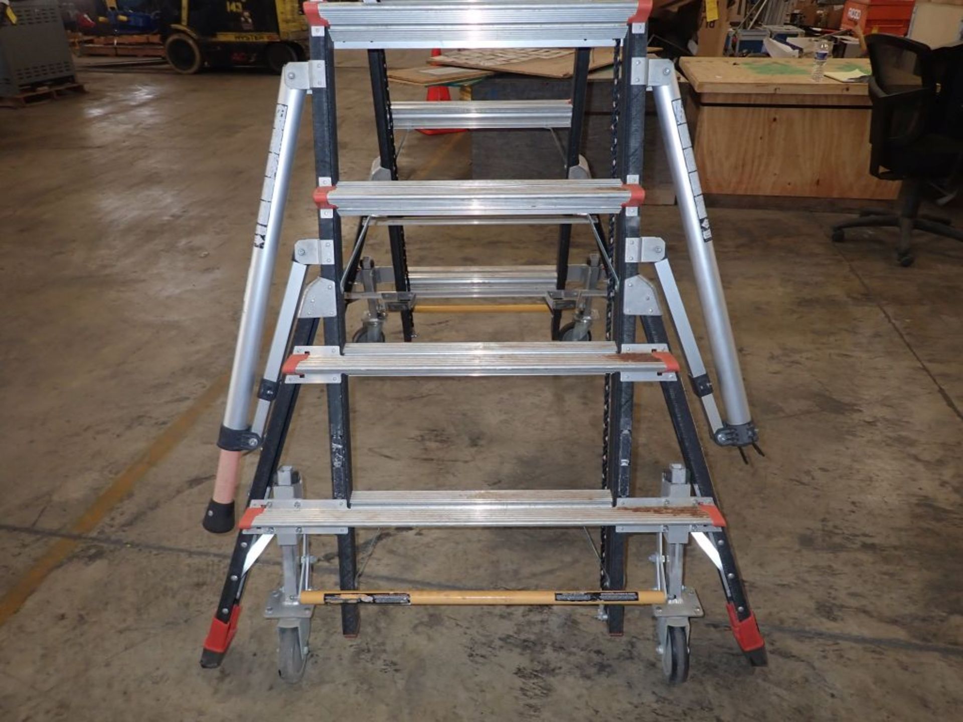 Little Giant Safety Cage Adjustable Platform Stepladder - 8-14'; 375 lb Capacity; Tag: 215268 - Image 4 of 6