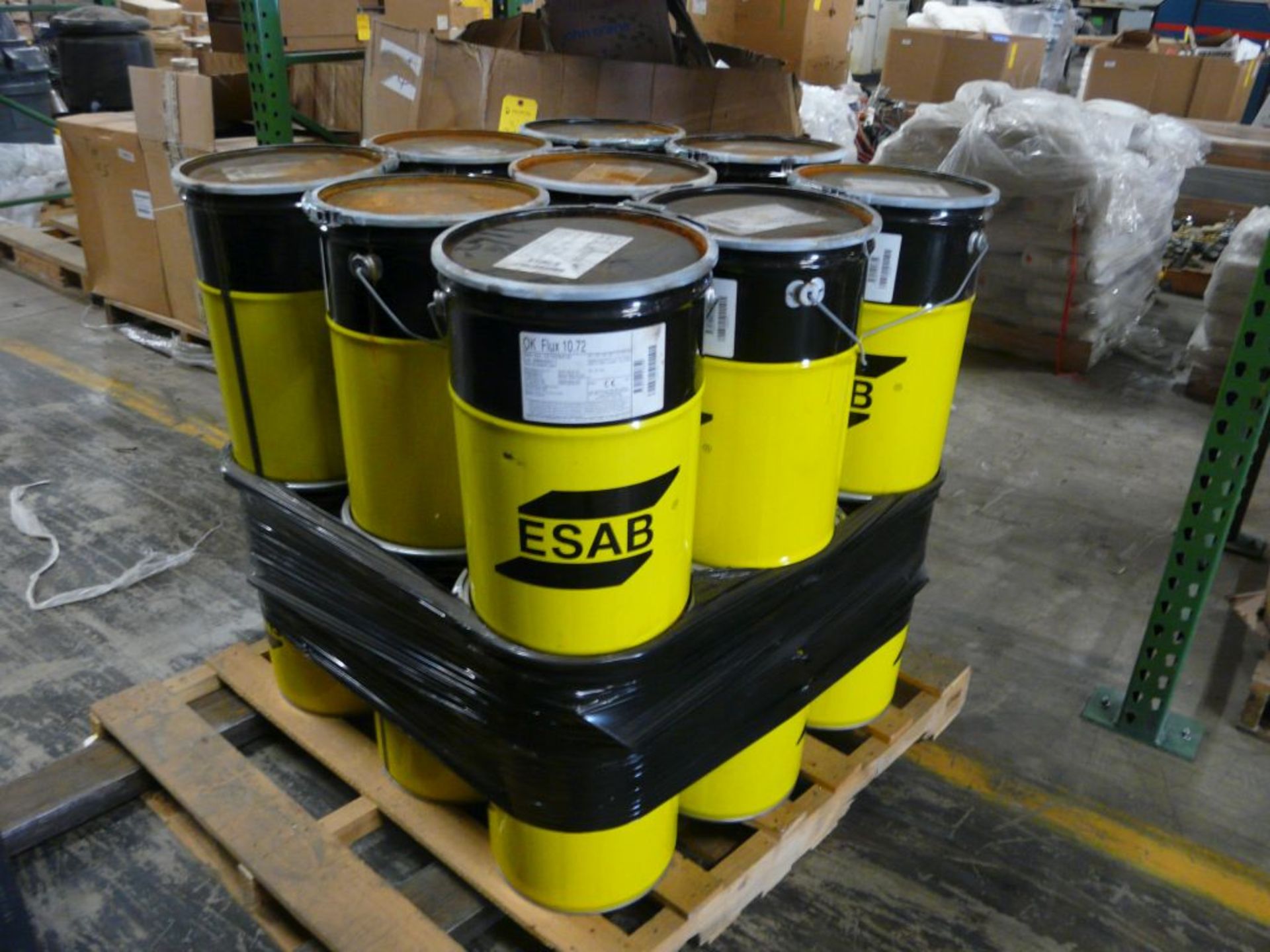 Lot of (63) Drums of ESAB Flux 10.72 - Part No. 1072000CBI; 55 lbs Each; Tag: 214961 - Image 2 of 4