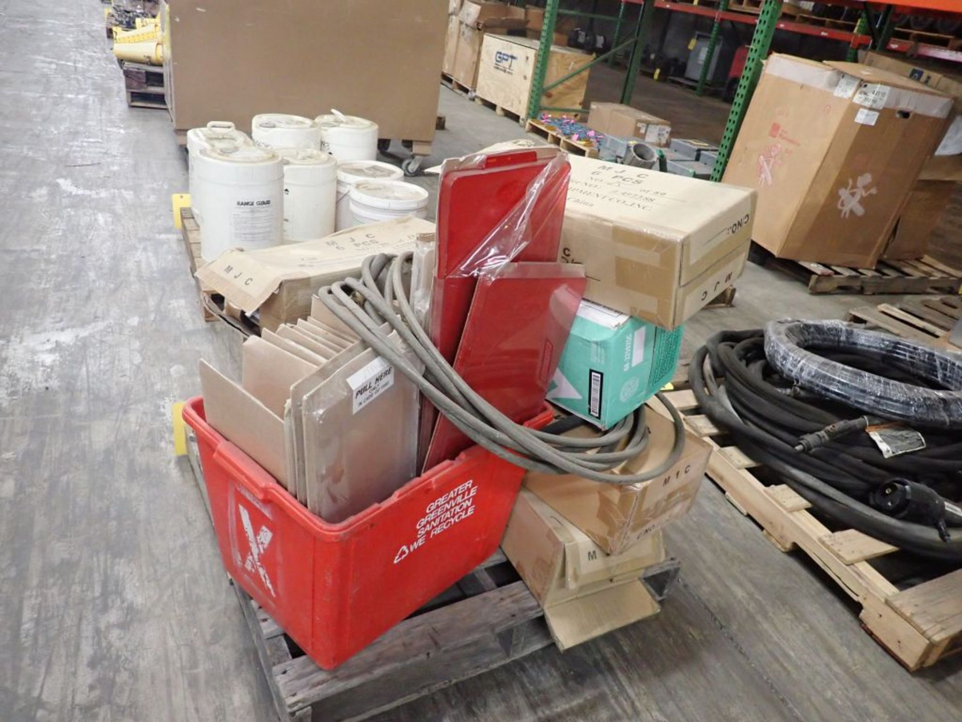 Lot of Assorted Components - Includes: Fire Extinguisher Replacement Glass/Door; Hose; A Tank of - Image 6 of 18
