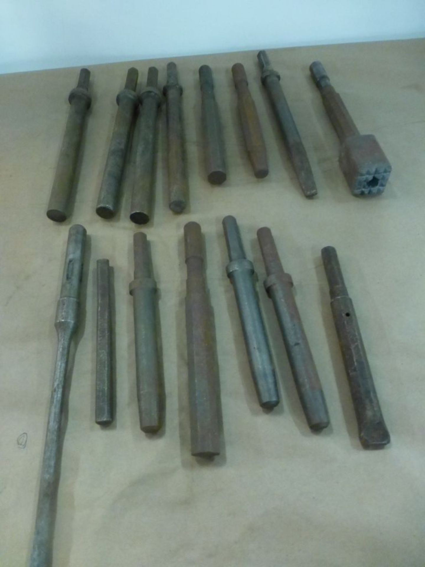 Lot of (14) Chisels and (1) Mallet Tool; Tag: 214936 - Image 2 of 5