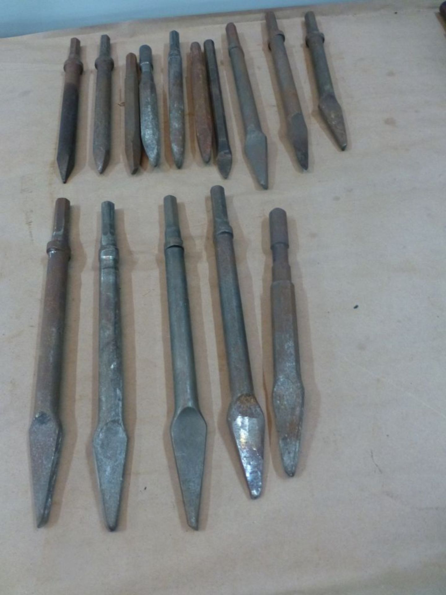 Lot of (16) Assorted Chiseling Tools/Bits; Tag: 214927 - Image 2 of 3