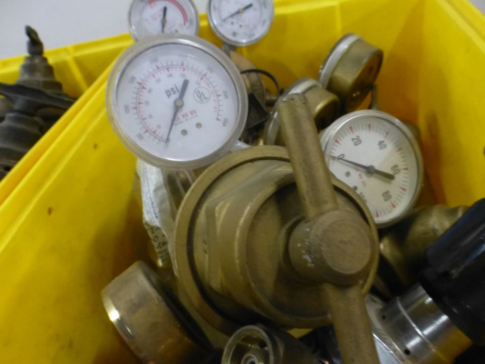 Lot of Assorted Regulators - Brands Include: Victor; Airgas Inc; Tag: 214922 - Image 3 of 4