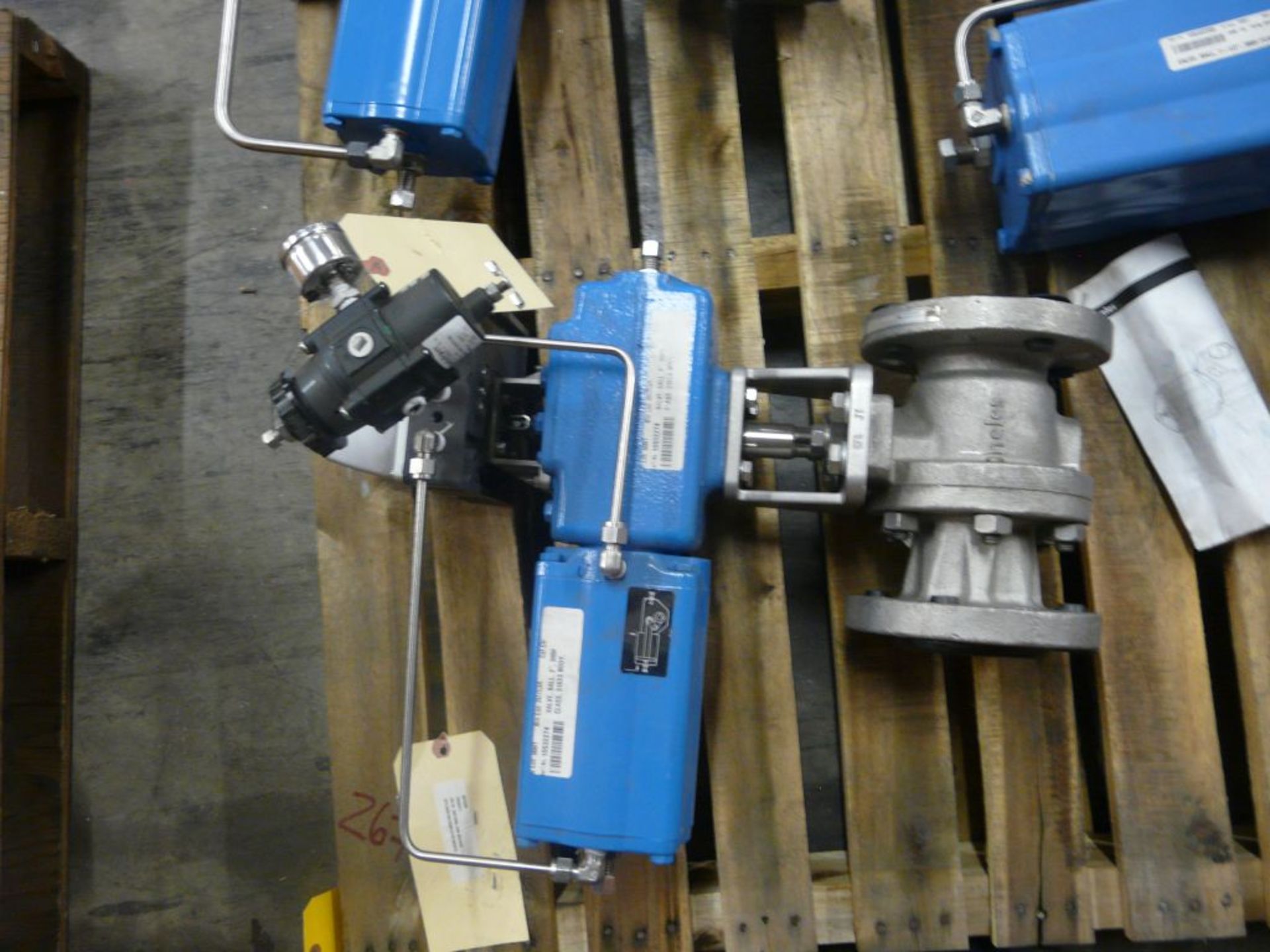 Lot of (3) Neles Ball Valves - Sizes Include:; 1-1/2"; 2"; Tag: 216086 - Image 4 of 5