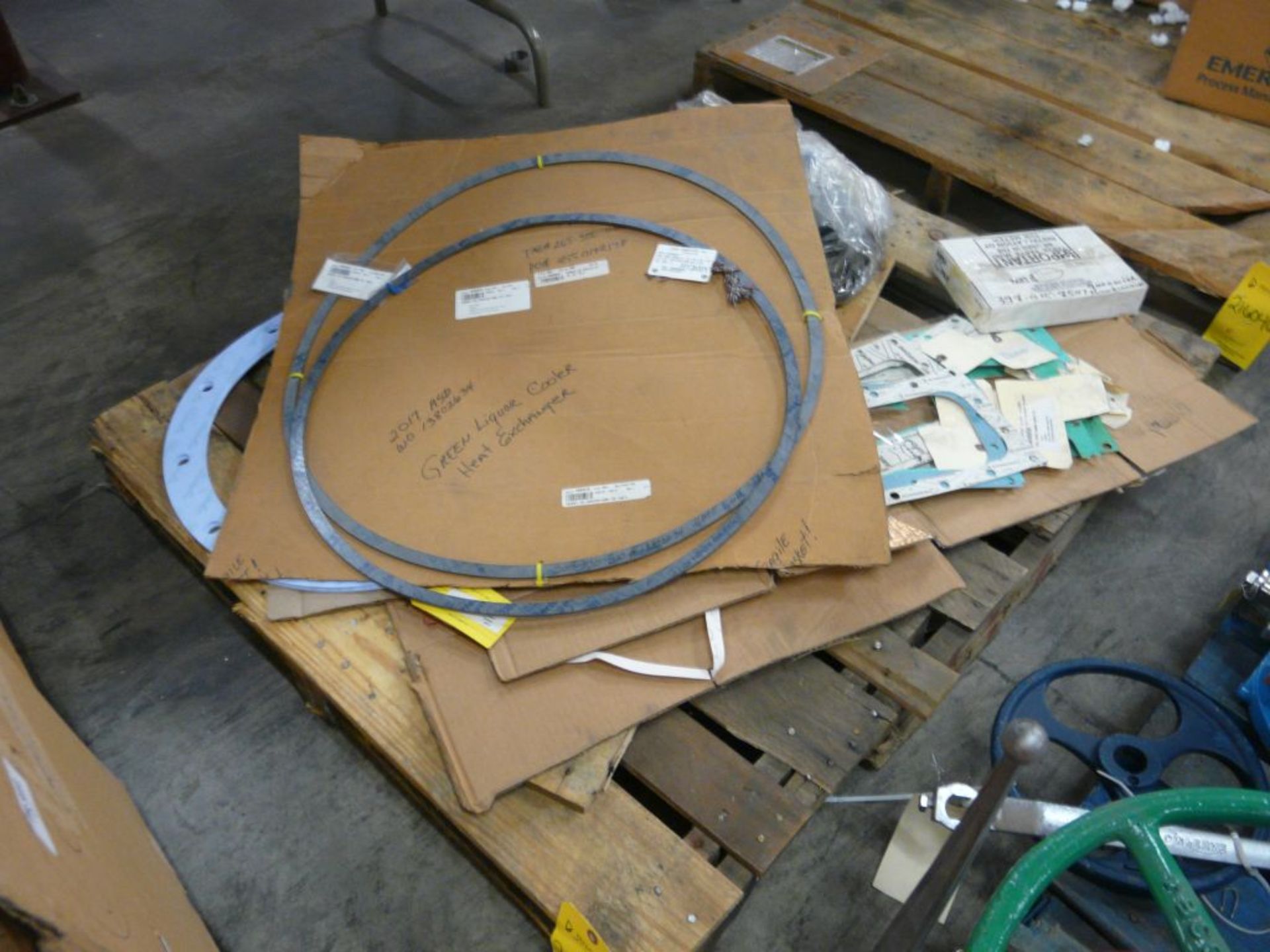 Lot of Assorted Components - Includes:; Seal Covers; Gaskets; Flowmeter; Scales; Tag: 216045