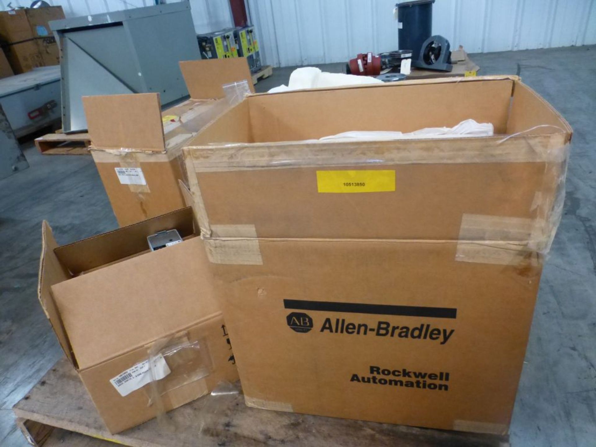 Lot of (3) Modules and (1) Brake - (2) Allen Bradley Integrated Modules Cat No. 2094-BC07_M05M,