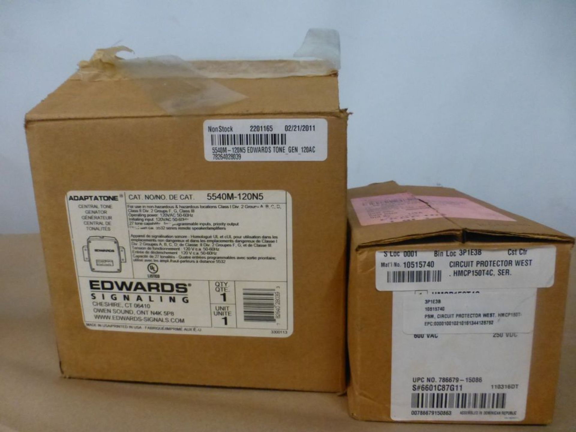 Lot of (1) Circuit Breaker and (1) Adaptatone - (1) Eaton Circuit Breaker, 150A, 600V, 3P; (1)