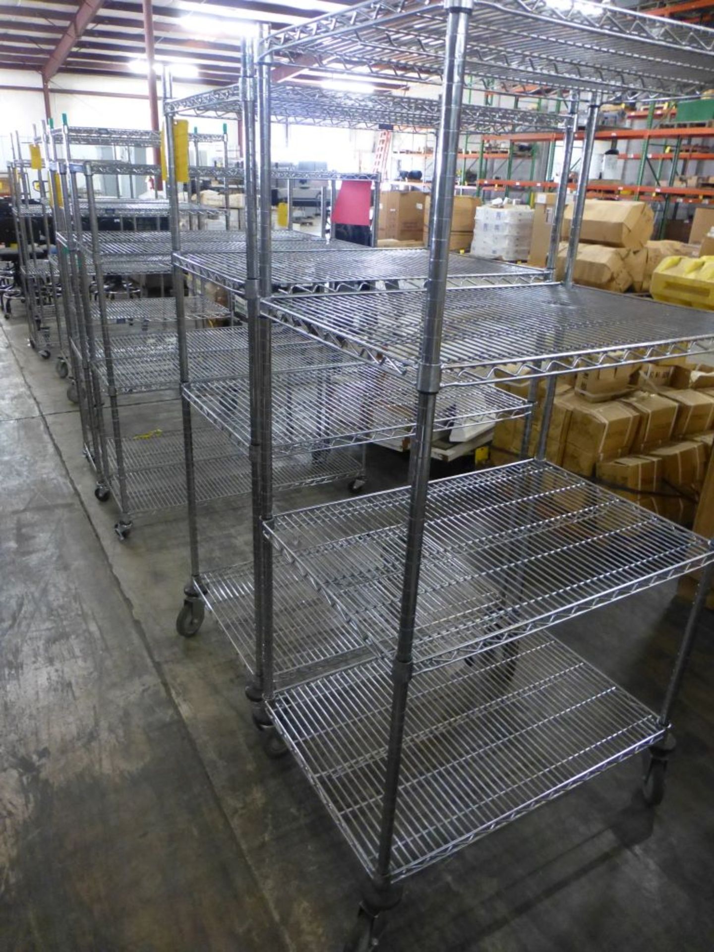 Lot of (2) Rolling Wire Racks - Tag: 218476 - Image 3 of 4