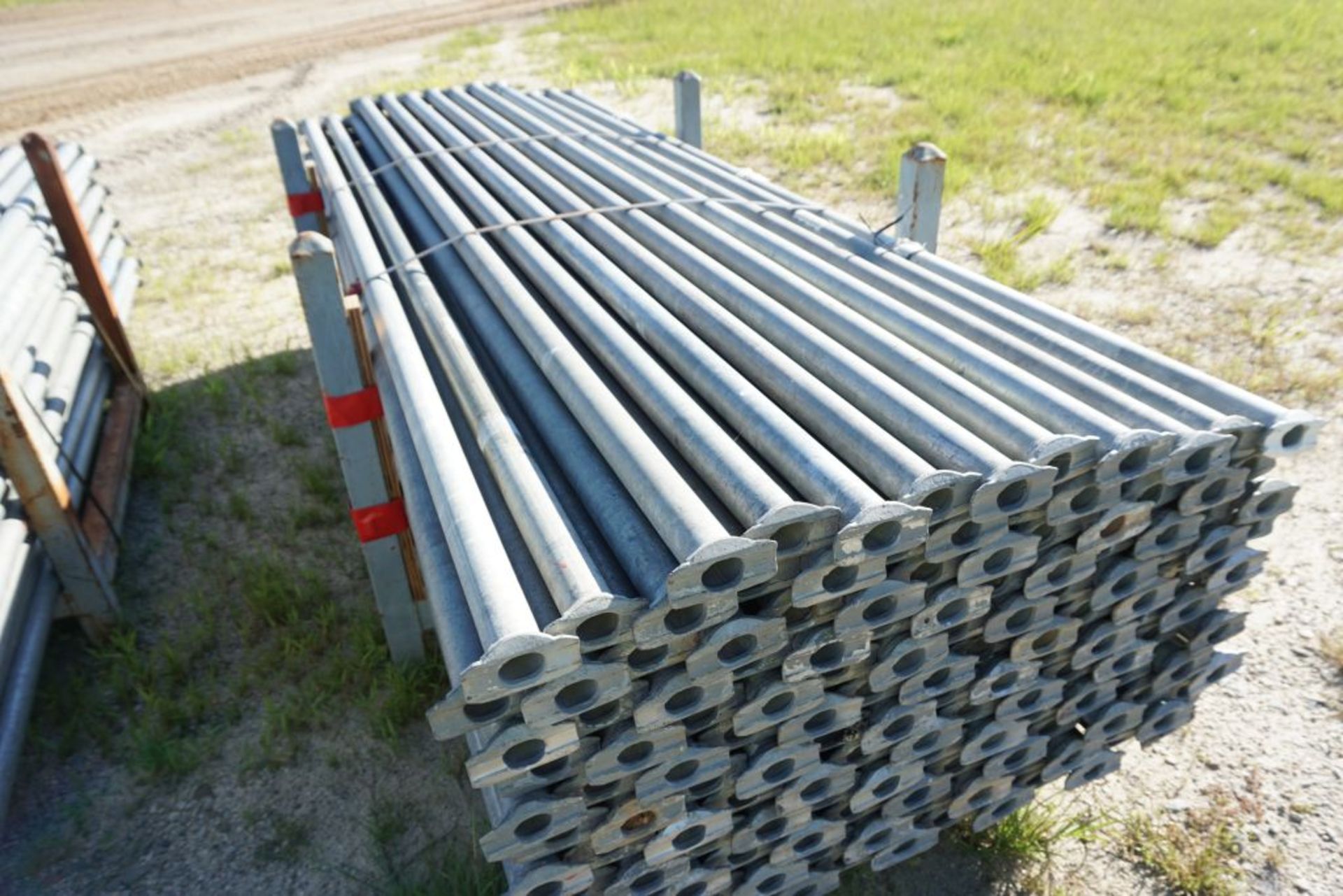 Lot of (300) 9' 0" Horizontal Ledger - Bay Length 108" (2.74M); Type: CLH90 - (2) Racks Per Lot - - Image 58 of 58