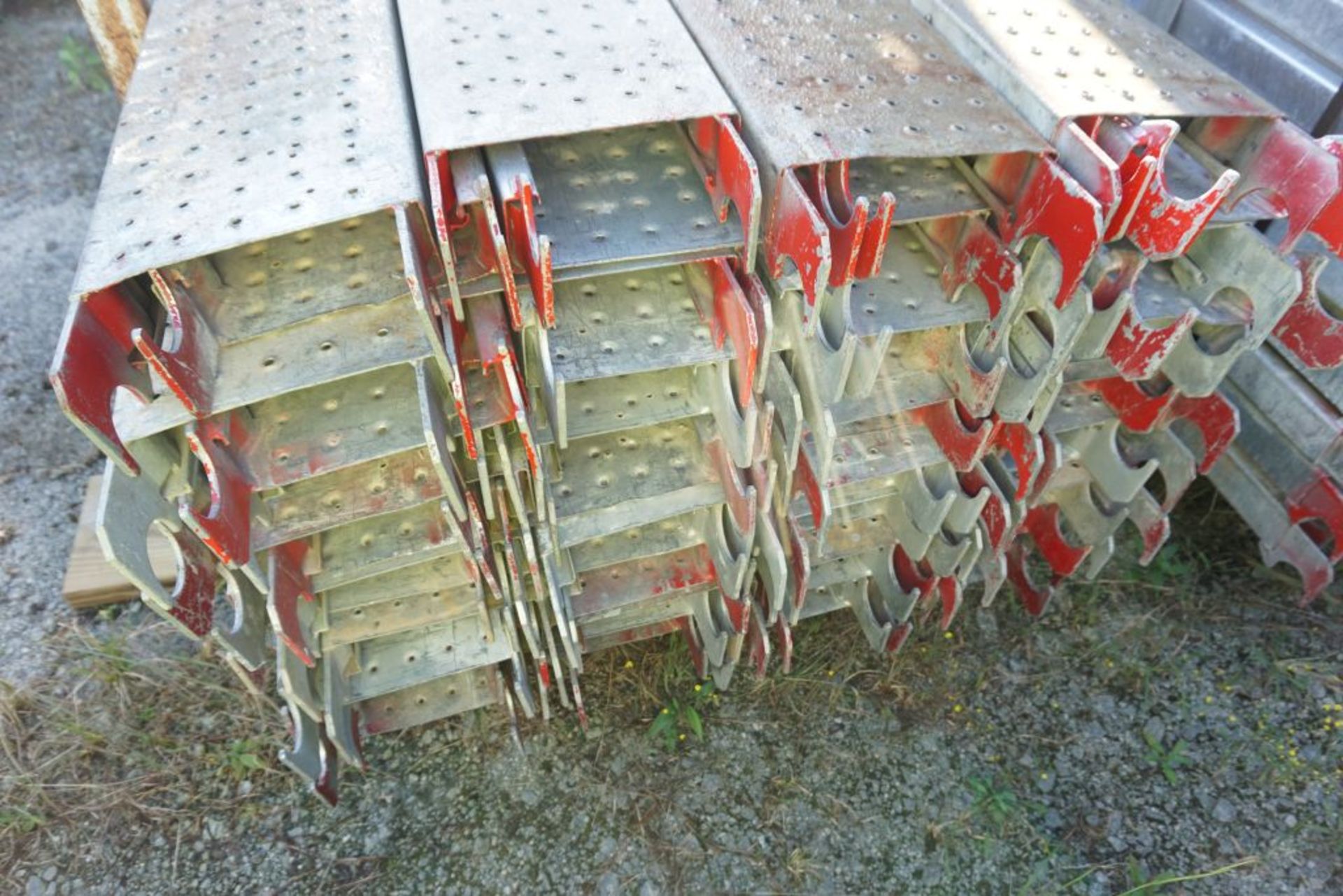 Lot of (256) 7' Steel Plank - 9" Wide - Bay Length 84" (2.13M); Type: WBSSP7 - (4) Racks Per Lot - - Image 6 of 12