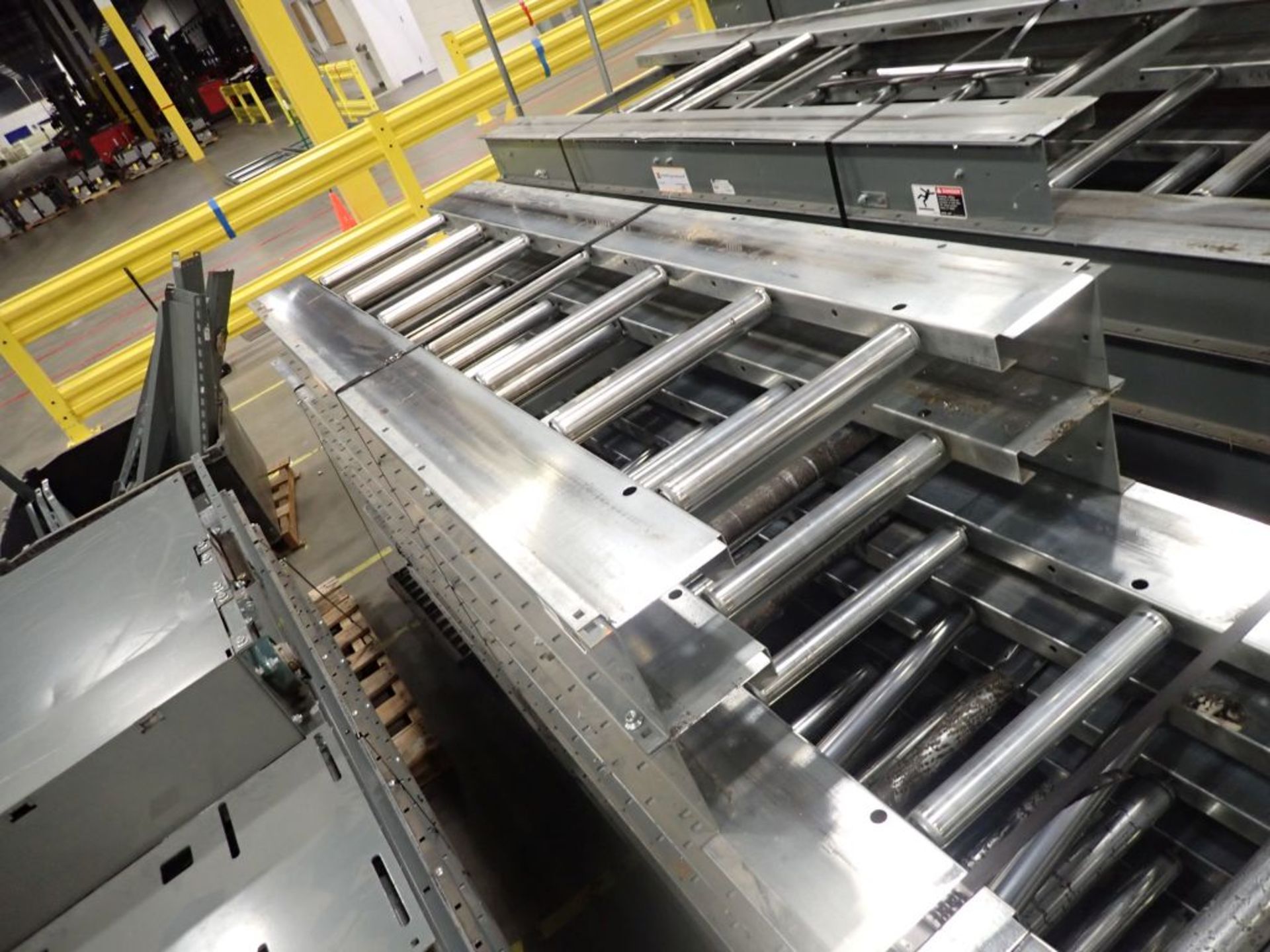 Lot of (7) Assorted Conveyors - (5) 460 ECC Intermediate 11' x 28"; (2) 460 ECC Intermediate 7' x - Image 3 of 4