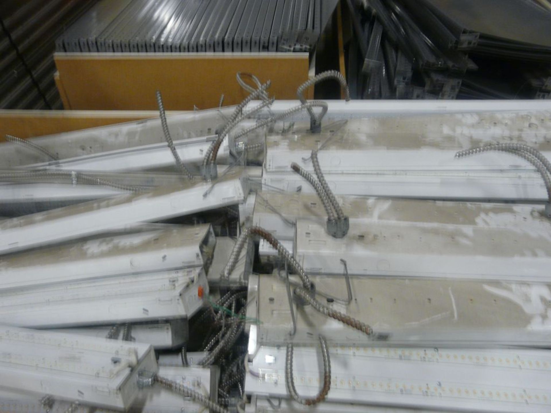 Lot of LED Module Lights - Tag: 222393; Lot Loading Fee: $30 - Image 5 of 6