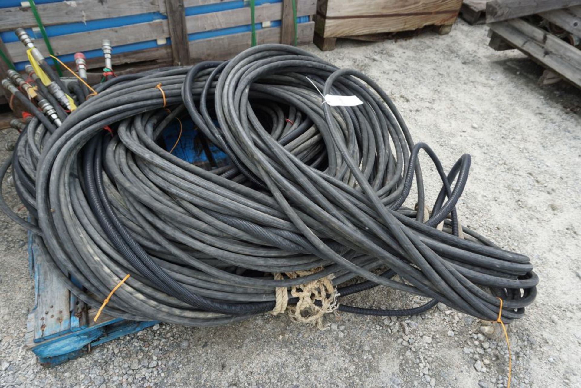 Lot of Hoses for Hydraulic Fluid for Booms, ETC - Tag: 220550 - Image 3 of 26