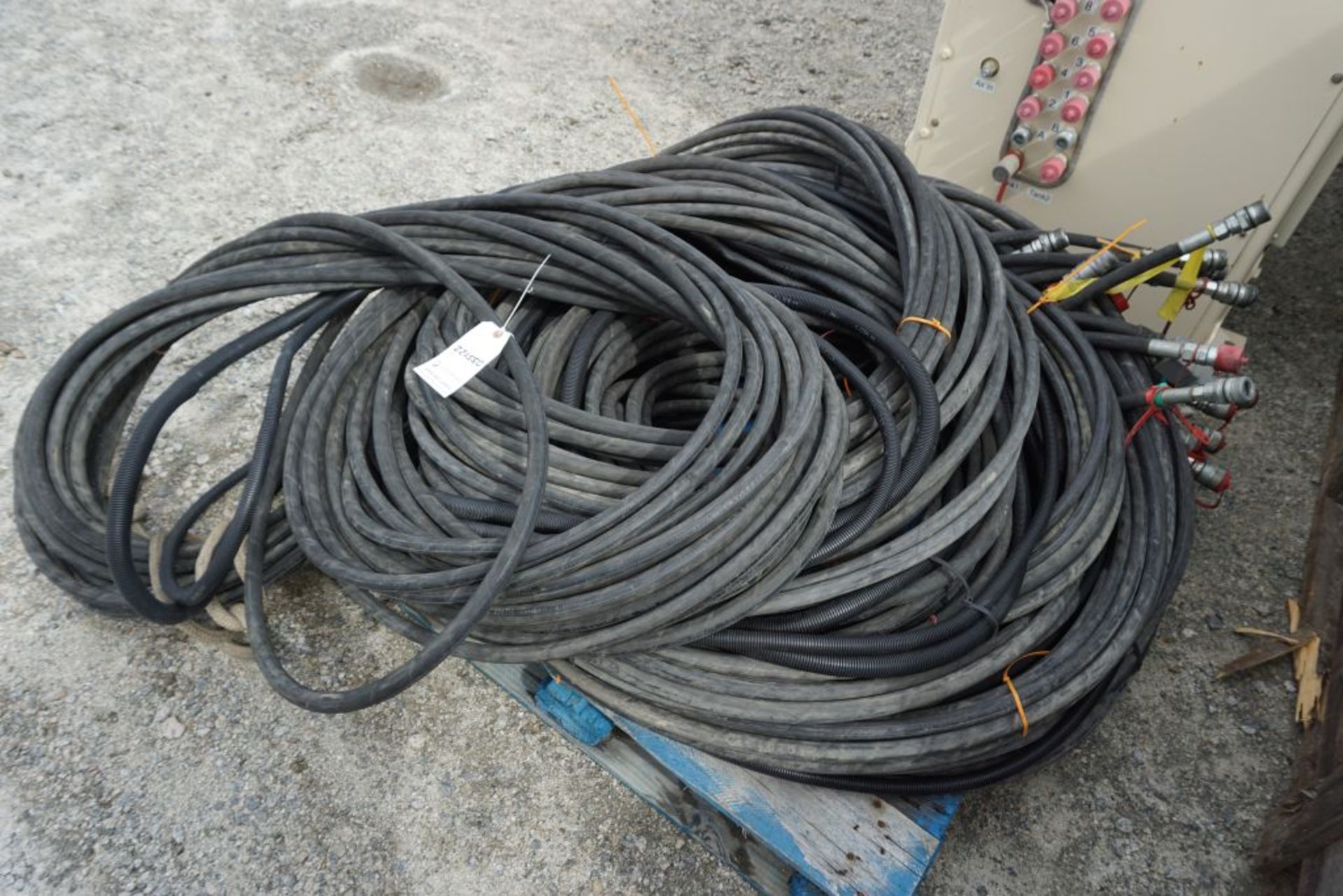 Lot of Hoses for Hydraulic Fluid for Booms, ETC - Tag: 220550 - Image 2 of 26