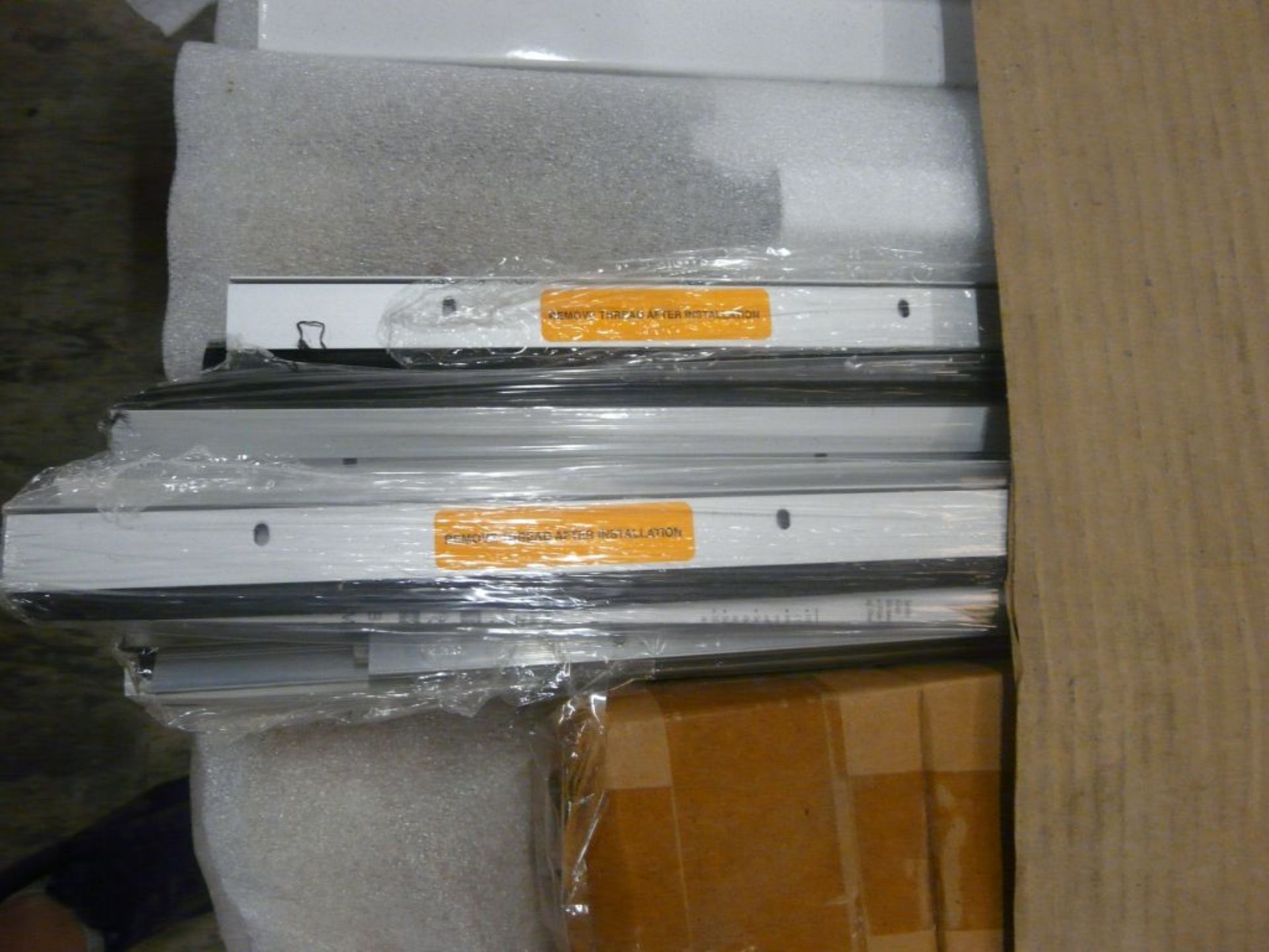 Assorted Building Supplies - Includes: Doors, Metal Cladding; Tag: 224277 - Image 5 of 5