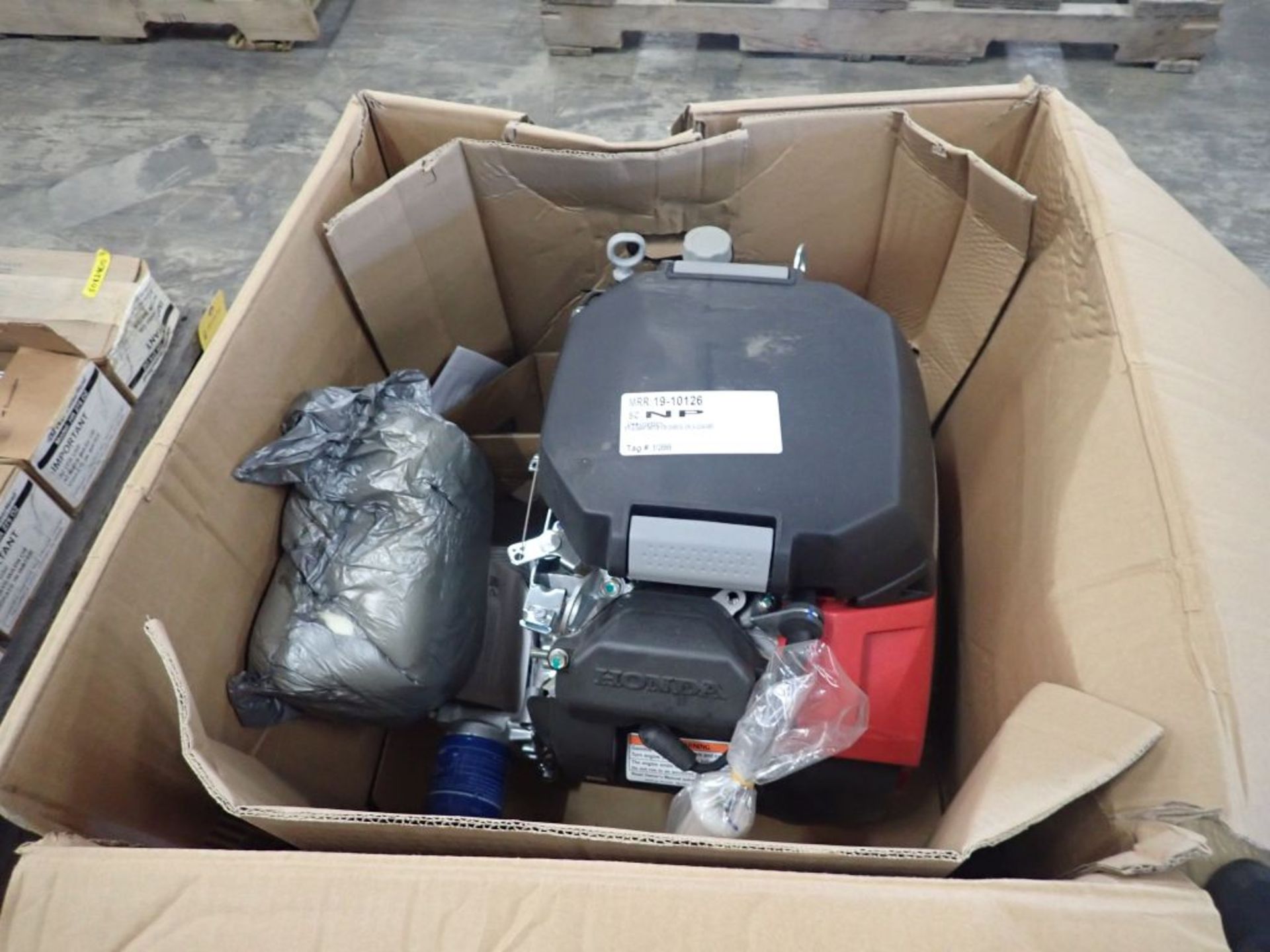 Honda Engine|Part No. 20GX6300QZ 82; Tag: 225767