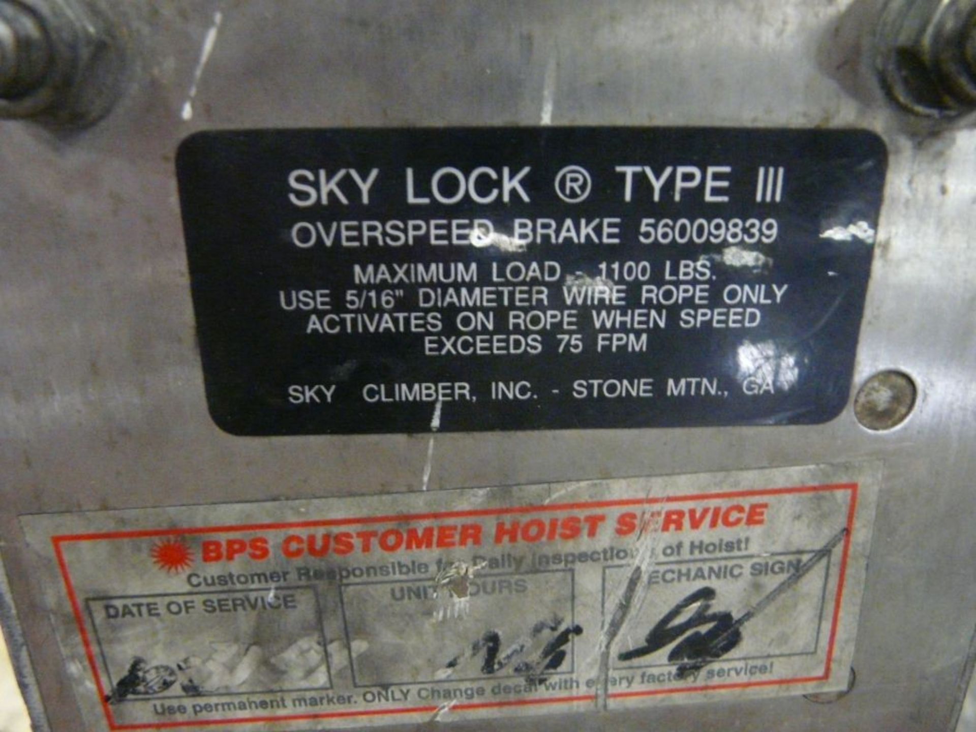 Skylock Type III 5/16|Part No. 56009839; 1100 lb Max Load; Tag: 225015 - Image 4 of 4