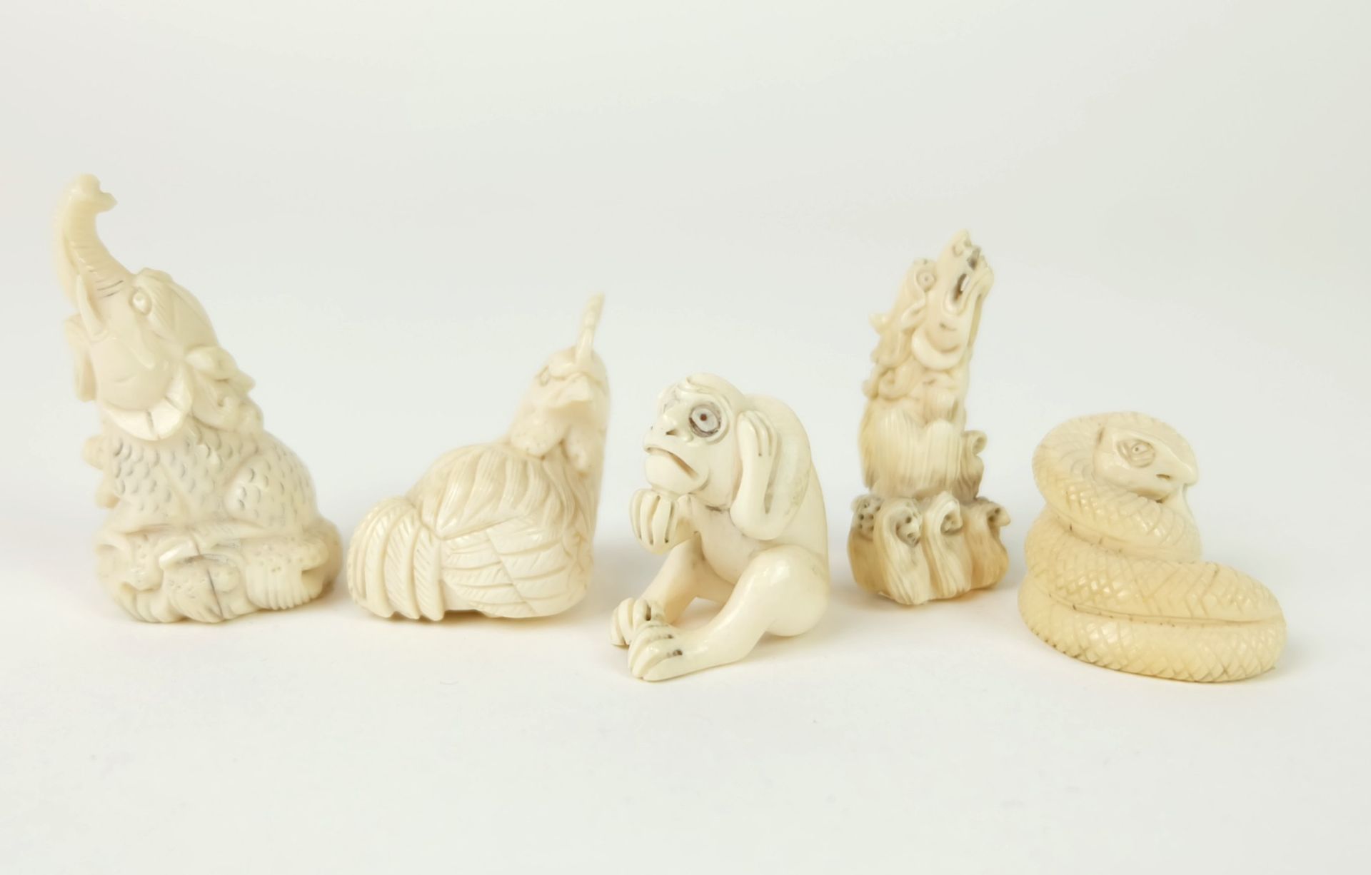 NETSUKE, Konvolut von 5, Japan,