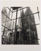 <de>HENLE, Fritz, "Kölner Dom", Fotografie, 35 x 27,5, verso bez., datiert, ungerahmt</de>