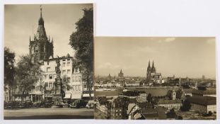 <de>SCHMÖLZ, Karl Hugo, zwei Fotografien Ansichten von Köln "Alter Markt", "Rheinpanorama von Köln",