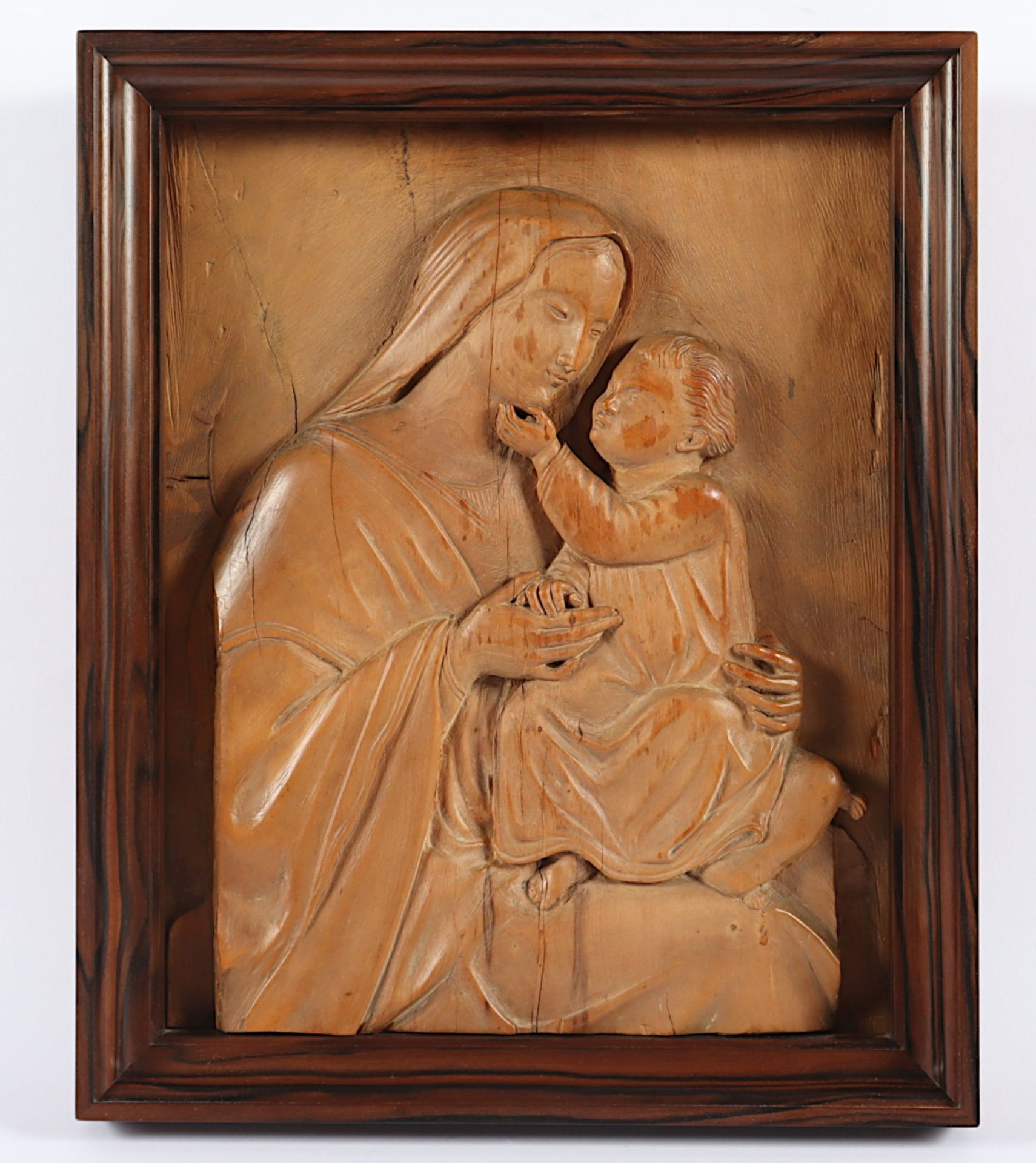 MADONNA MIT KIND, Holzrelief, 29 x