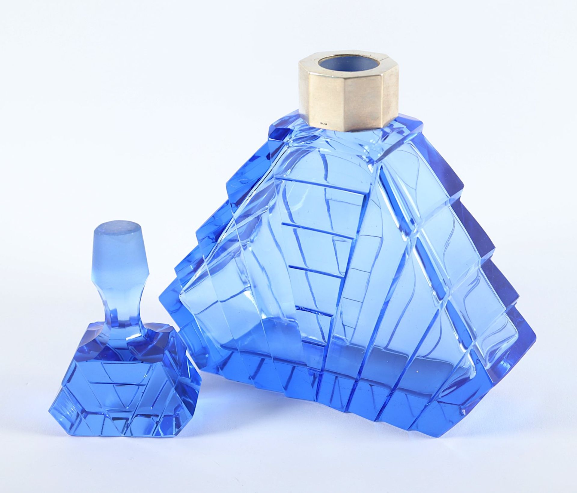 ART DECO-KARAFFE, blau getöntes Glas, - Bild 2 aus 2