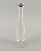 VASE, farbloses Glas, Gravurdekor,