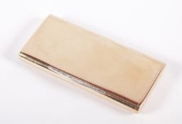 ETUI, 580/ooo Gelbgold, Daumenrast mit