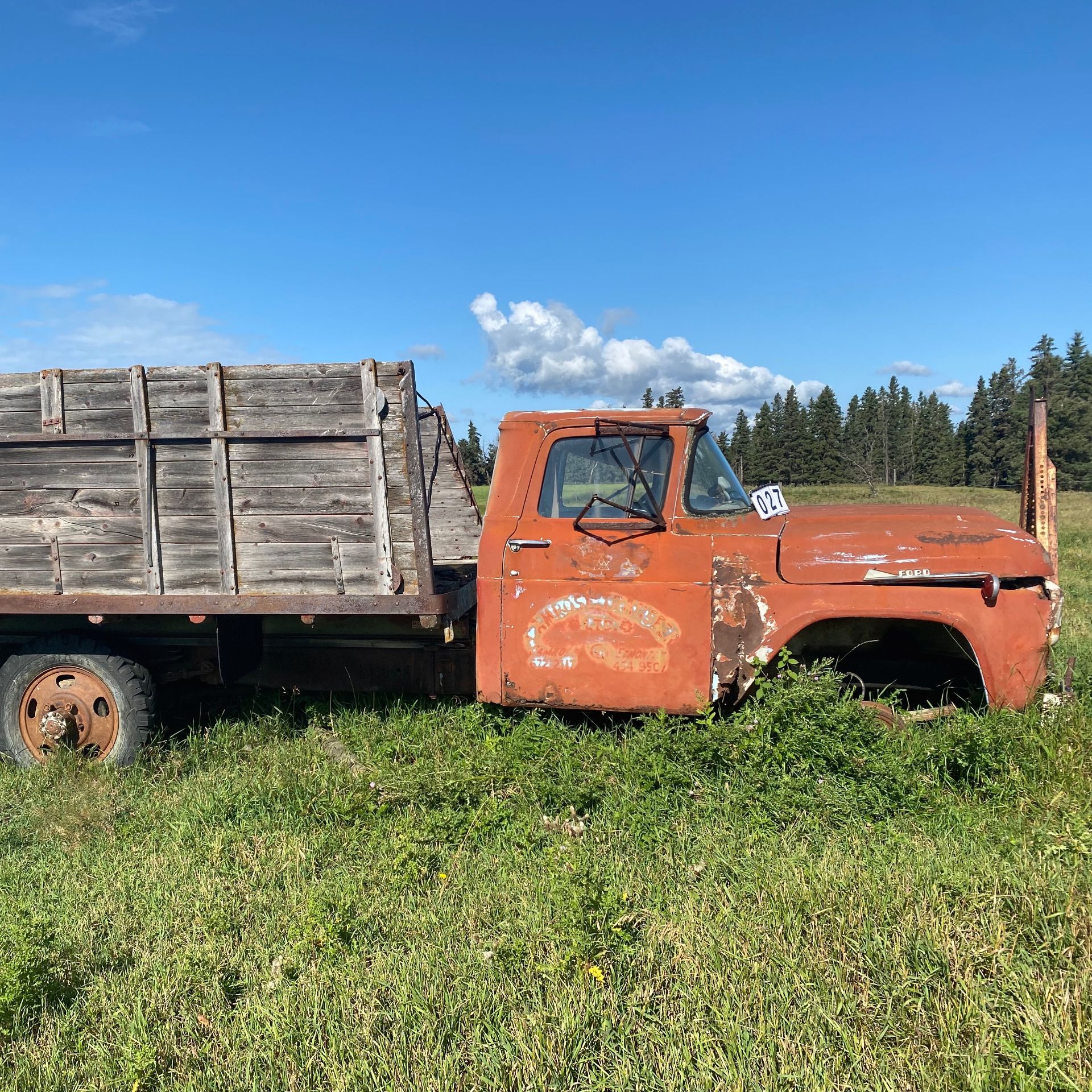 Ford truck for parts - Image 2 of 2