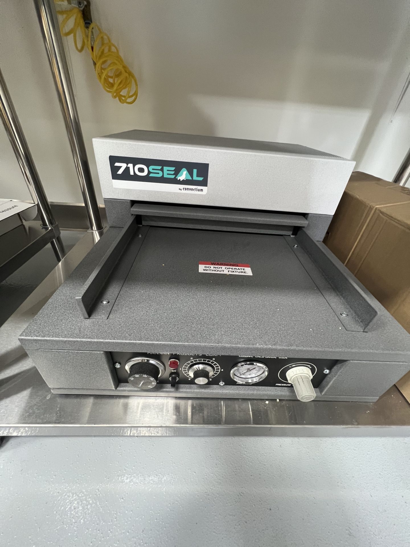 Unused- Convectium 710 Seal Blister Pack Sealing Machine. Can complete 2 packages in 5 seconds - Image 2 of 4