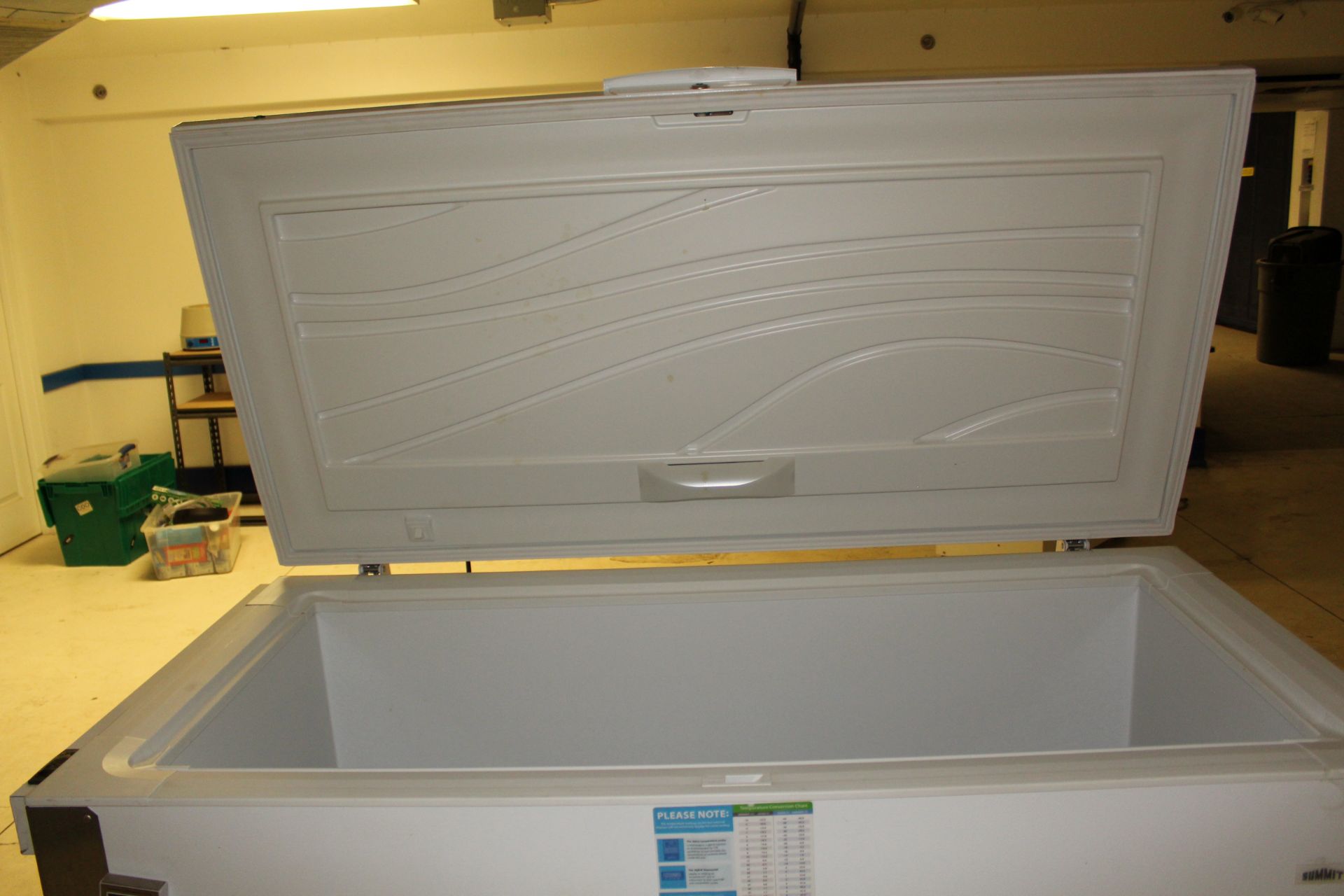 Used Summit Research 16 CuFt Chest Freezer. Model VLT1250. Capable of -35 Degrees C - Image 8 of 11