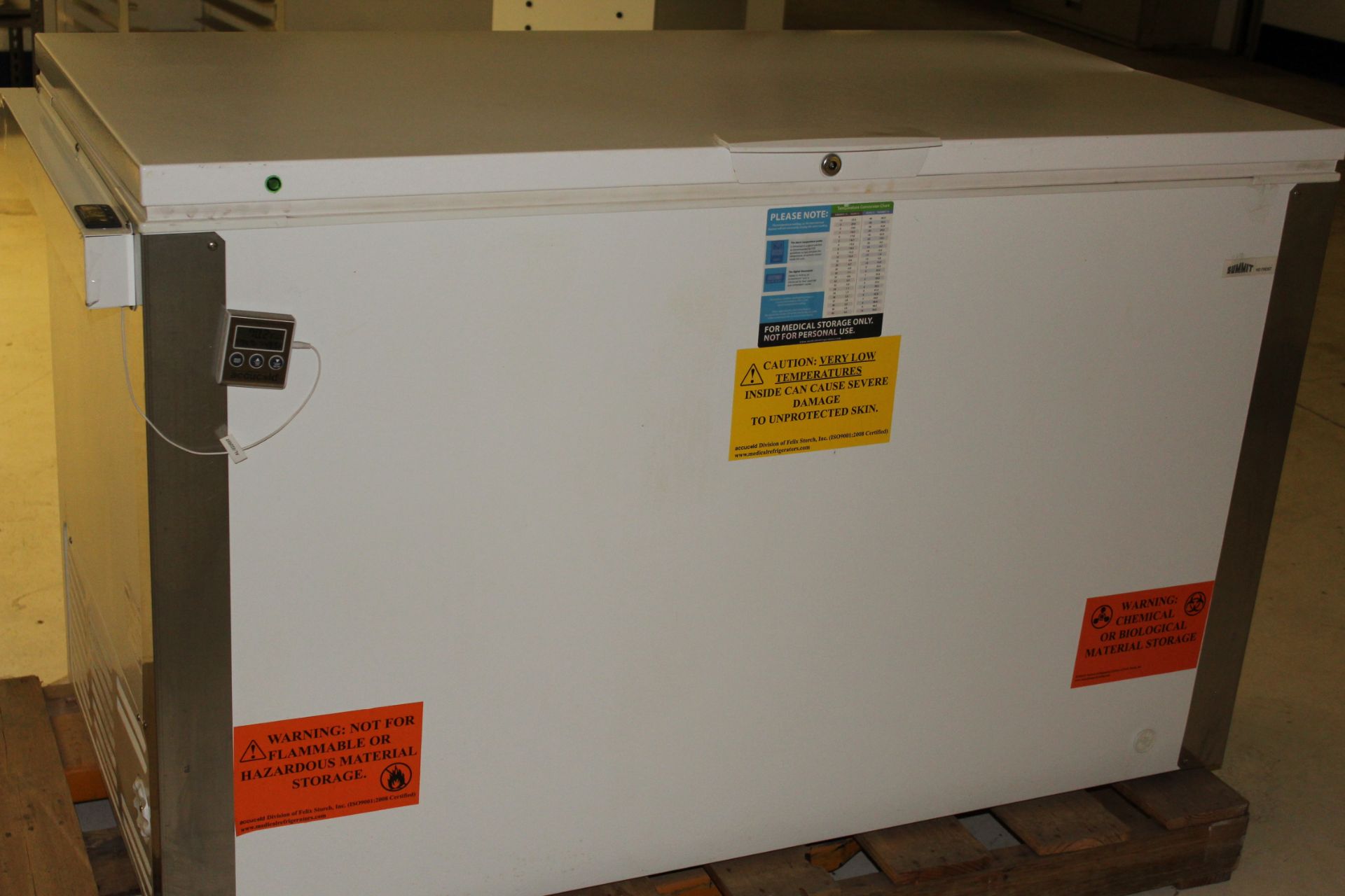 Used Summit Research 16 CuFt Chest Freezer. Model VLT1250. Capable of -35 Degrees C - Image 2 of 11