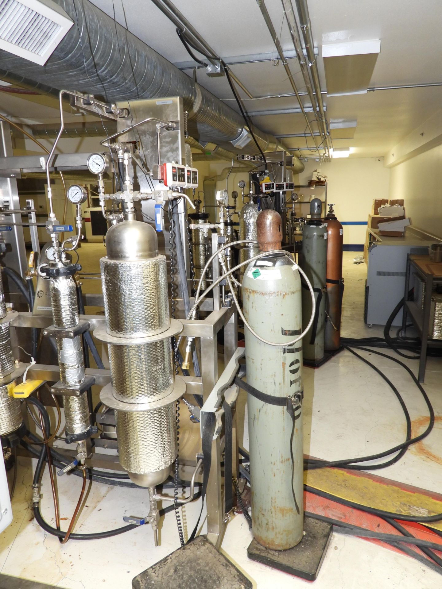 Used- Eden Labs 5L 2,000 PSI Extraction System. Hi-Flo Model w/ Chiller & Heating Bath - Image 3 of 35