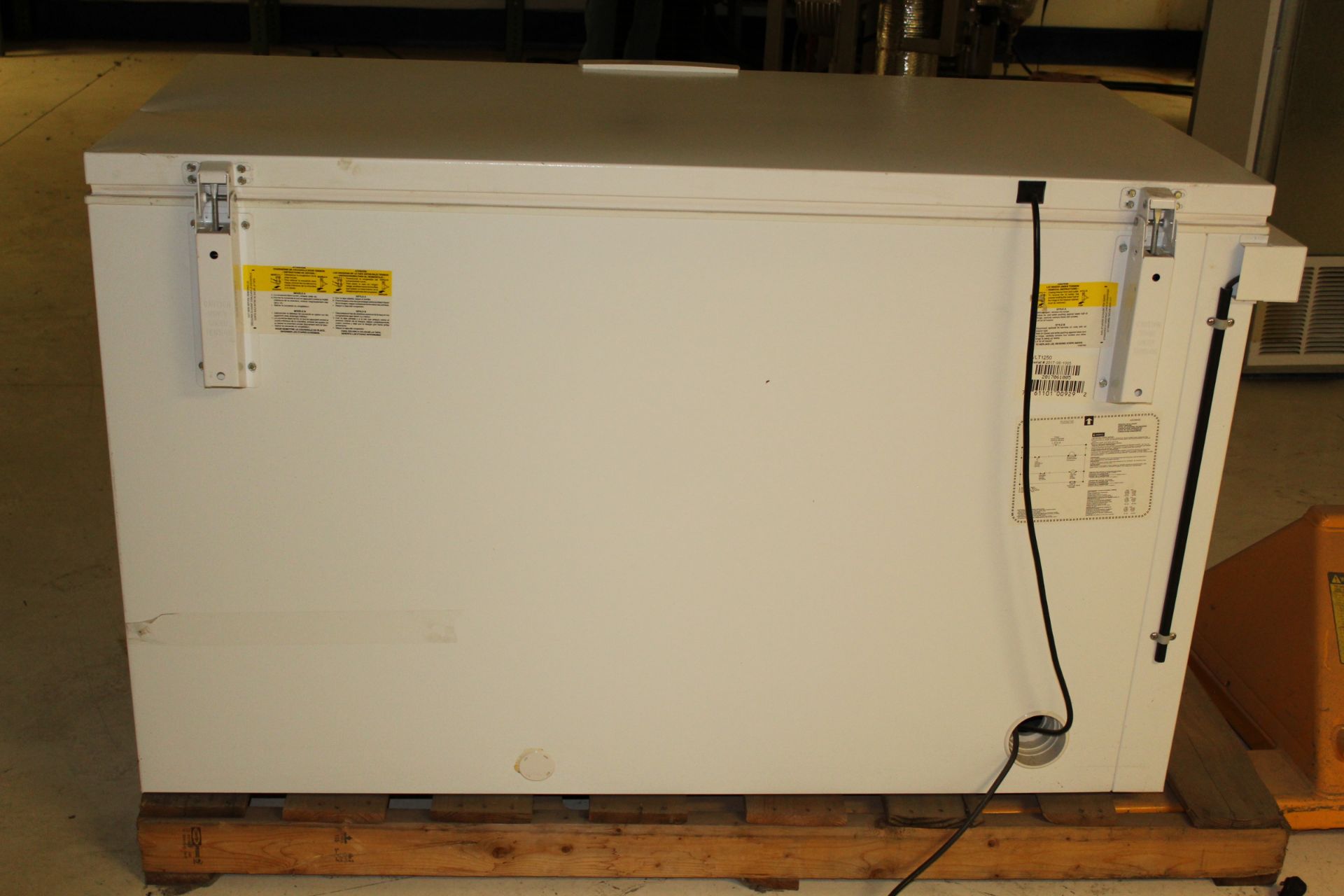 Used Summit Research 16 CuFt Chest Freezer. Model VLT1250. Capable of -35 Degrees C