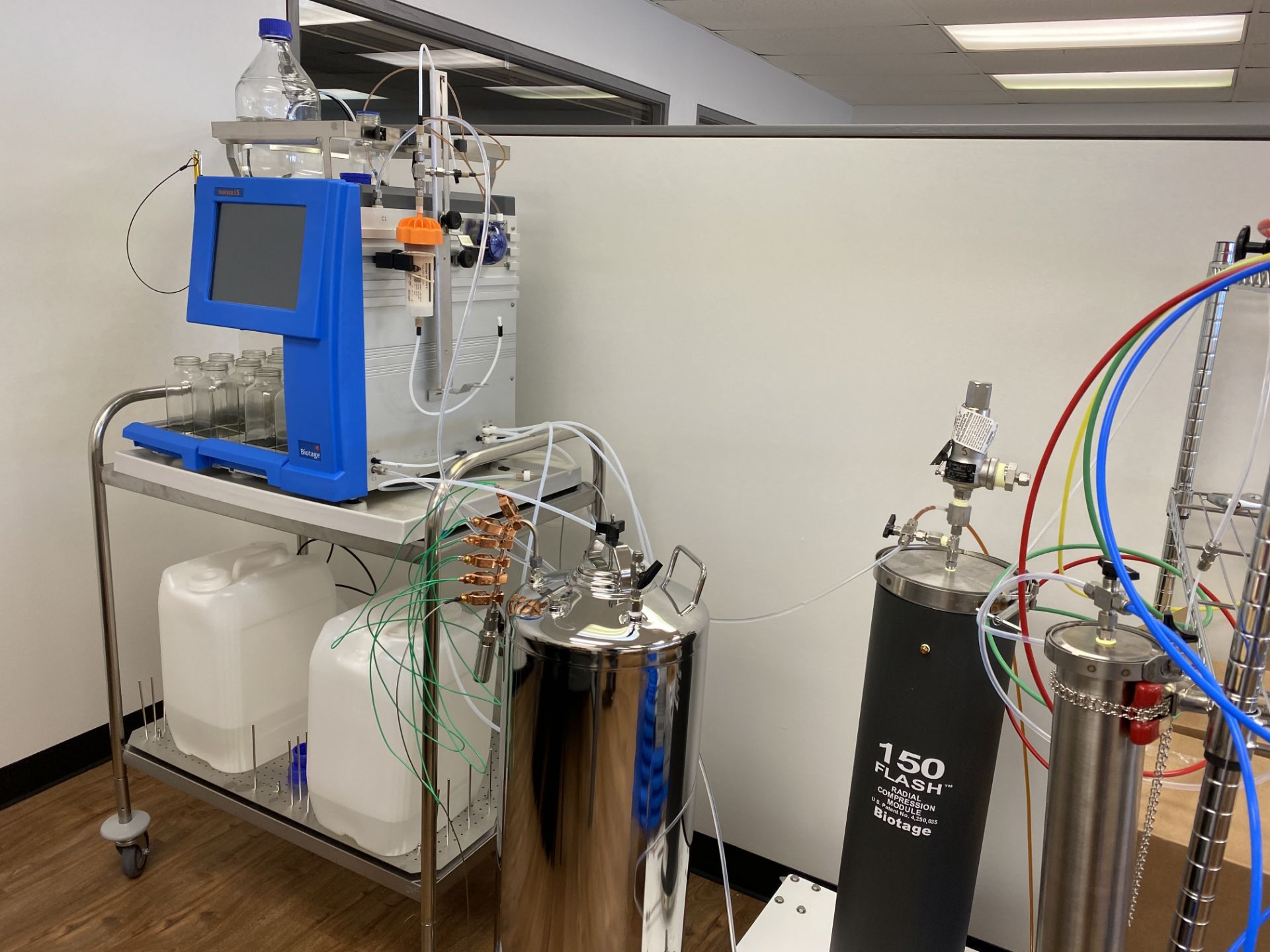 New/Unused Biotage Isolera Chromatography System w/ All Components