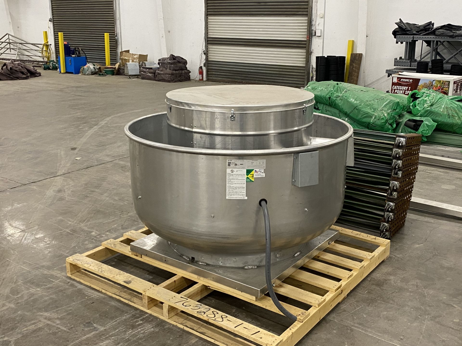 Unused/New Chieftan JinAn Ethanol Platformed Extraction System w/ All Ancillary Parts - Image 11 of 14