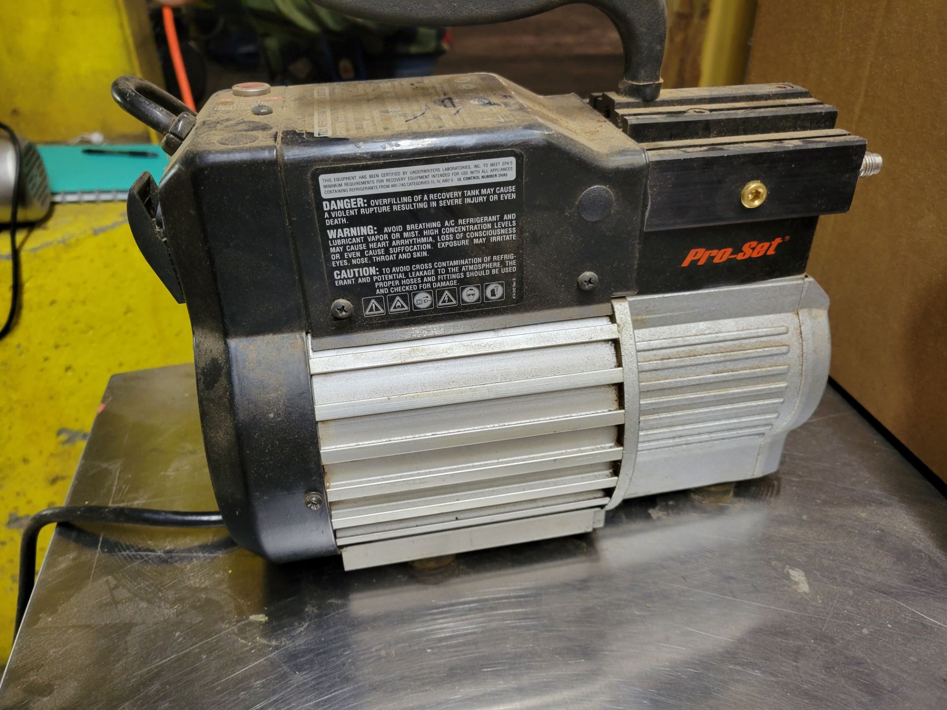 Used Lot of (9) Used Assorted Vacuum Pumps - Welch, Rocker, Pro-Set and More - Image 24 of 28