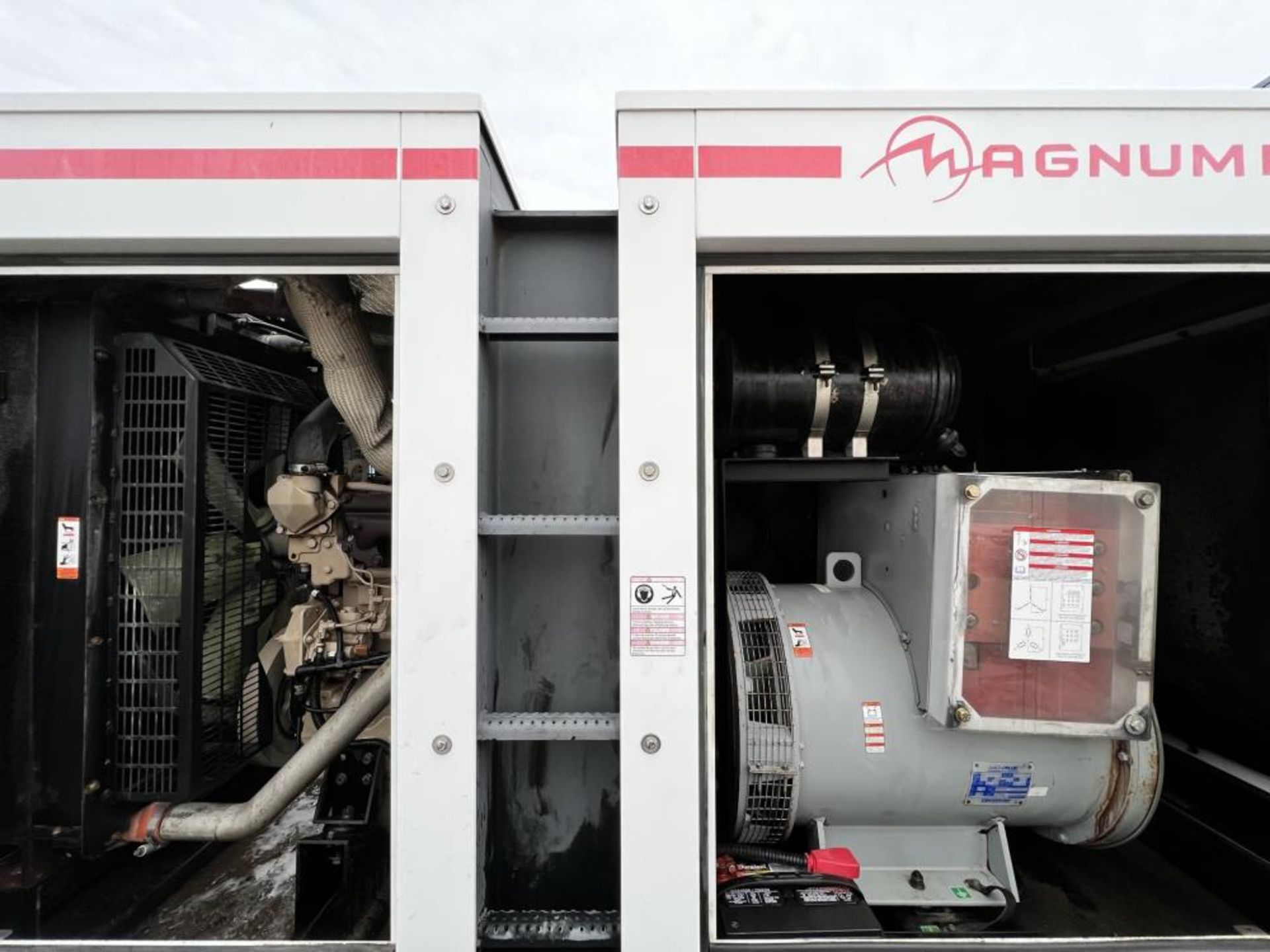 Used- Magnum 204 kW Standby (186 kW prime) Rental Grade Portable Diesel Generator Set, Model MMG235 - Image 5 of 11