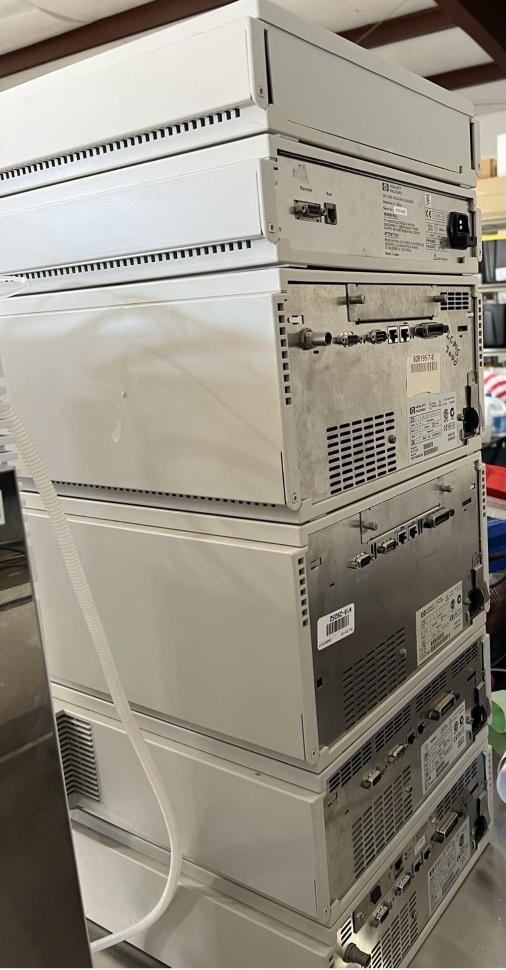 Used Agilent HP 1100 Series 6-piece HPLC System. See Description for Components - Image 2 of 6