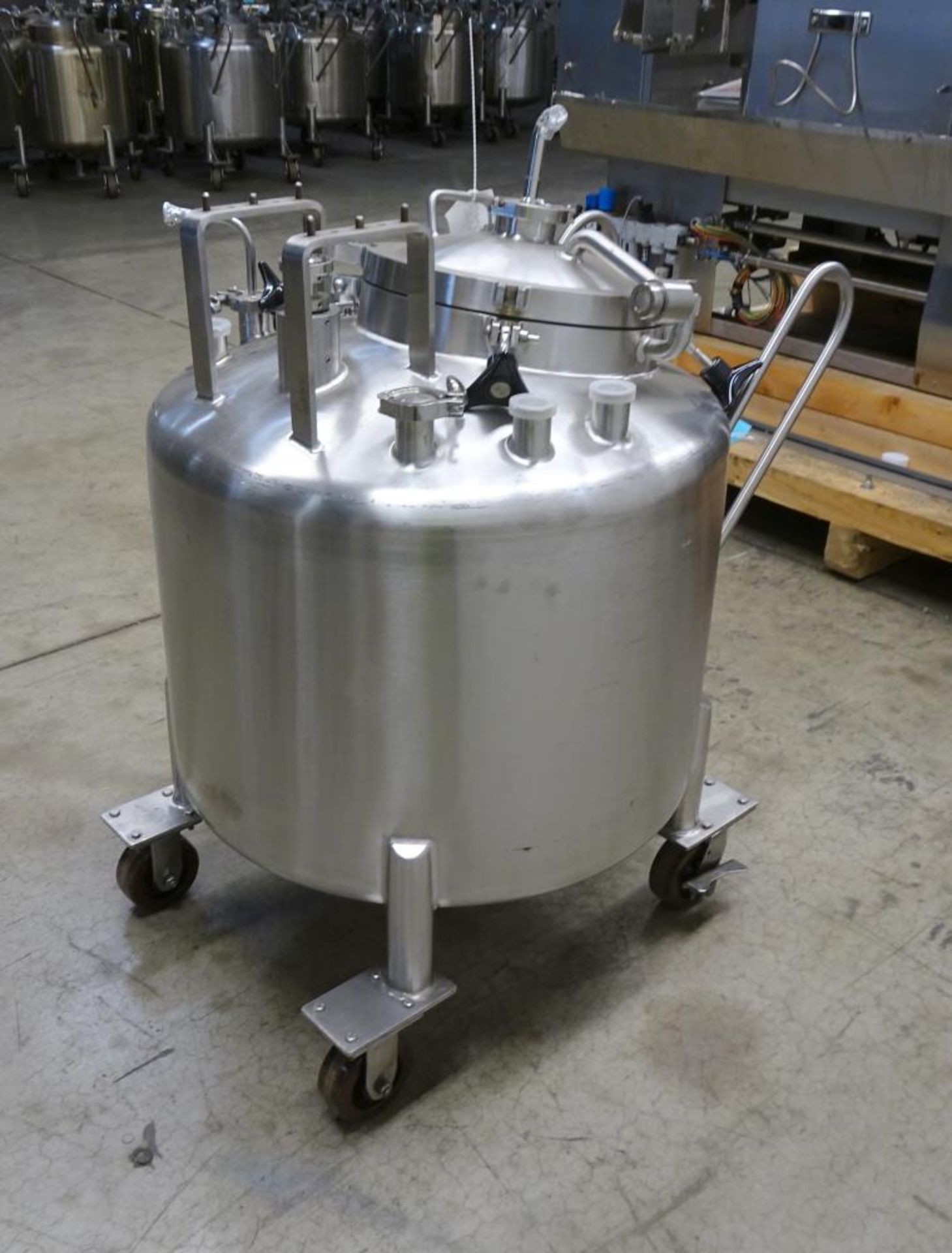 Lot of (4) Used- Lee Industries Pressure Mix Tank, 250 Liter, Model 250 LDBT, 316L Stainless Steel - Image 2 of 36