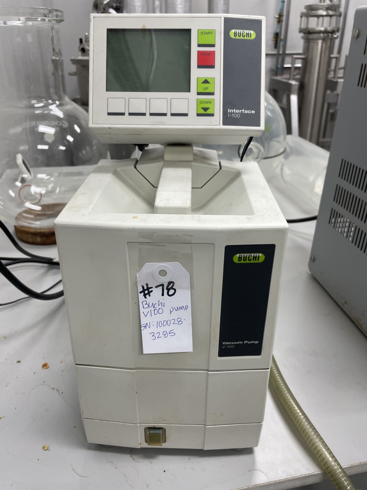 Used Buchi RotoVap R220 w/Julabo FT402, Buchi V100, and Thermo Scientific Chiller. Model R220. - Image 17 of 29