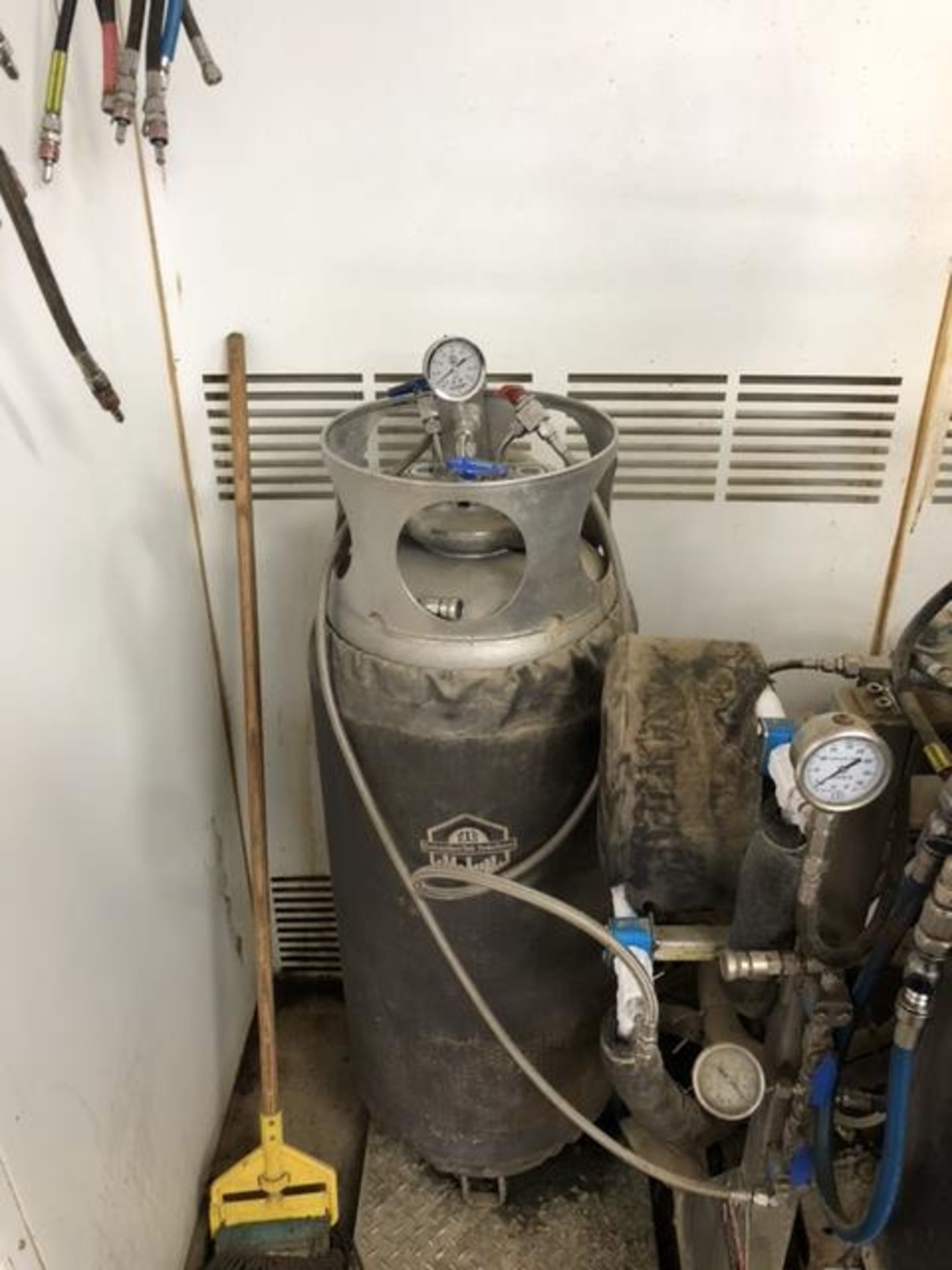 Used Extraction Tek MEP 70 system w/ Corken T91 Fast Recovery Pump, and Chiller. - Image 12 of 14