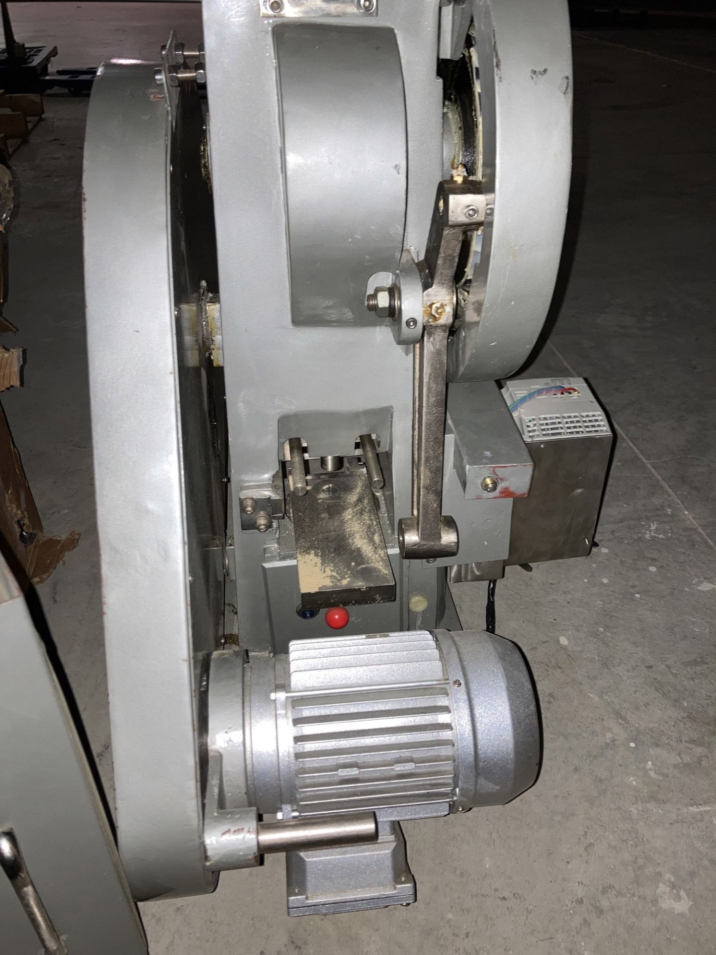 Used Minhua Single Punch Tablet Press. Model DP40. - Image 2 of 7